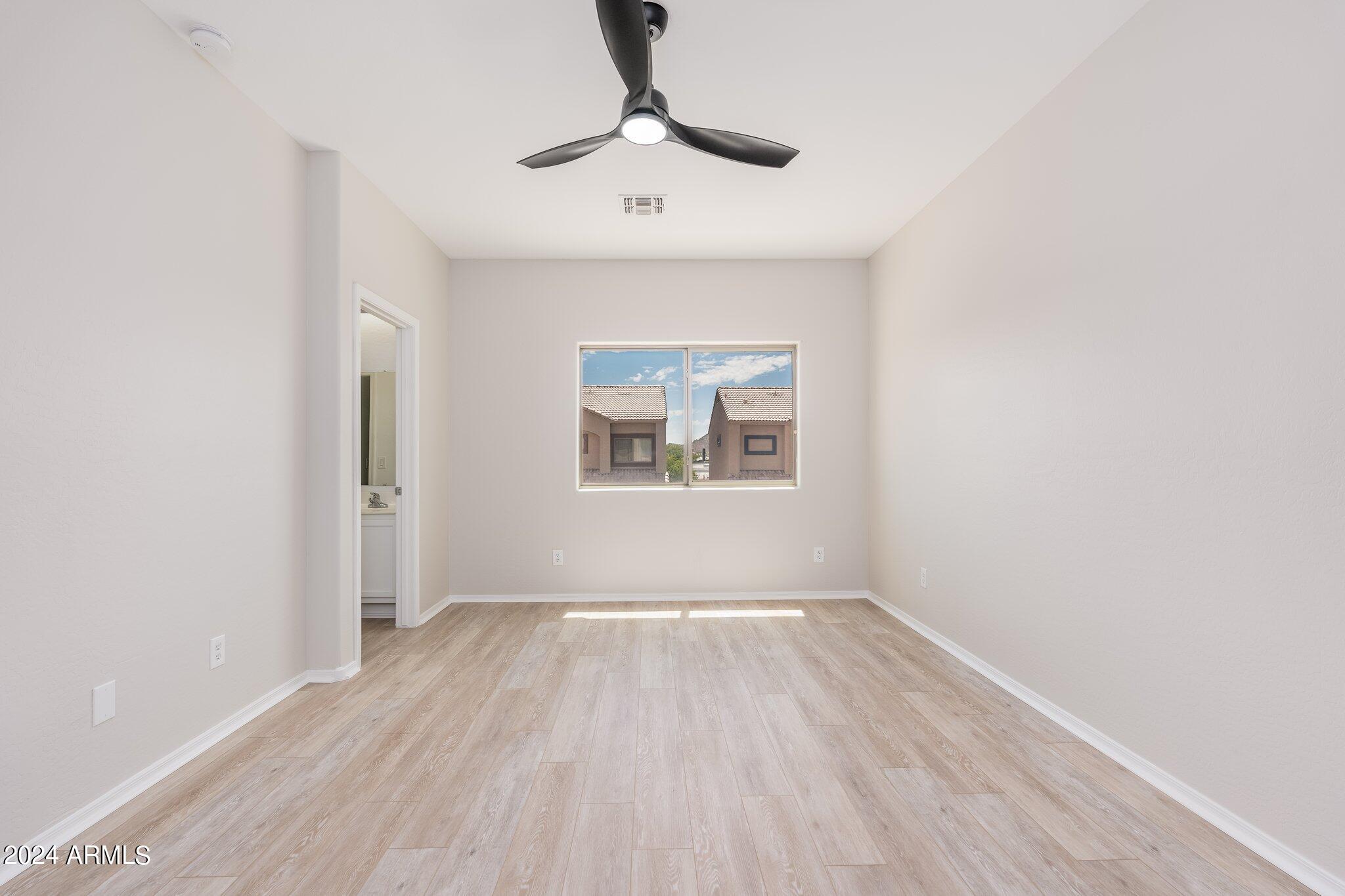 2708 E SCHILIRO Circle