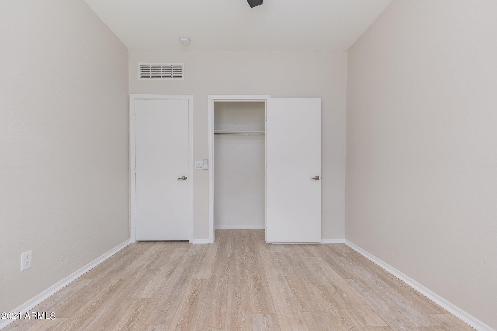 2708 E SCHILIRO Circle