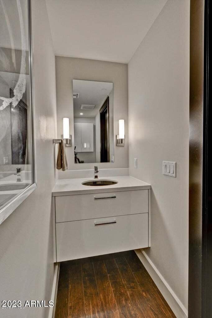 4422 N 75TH Street, 6013