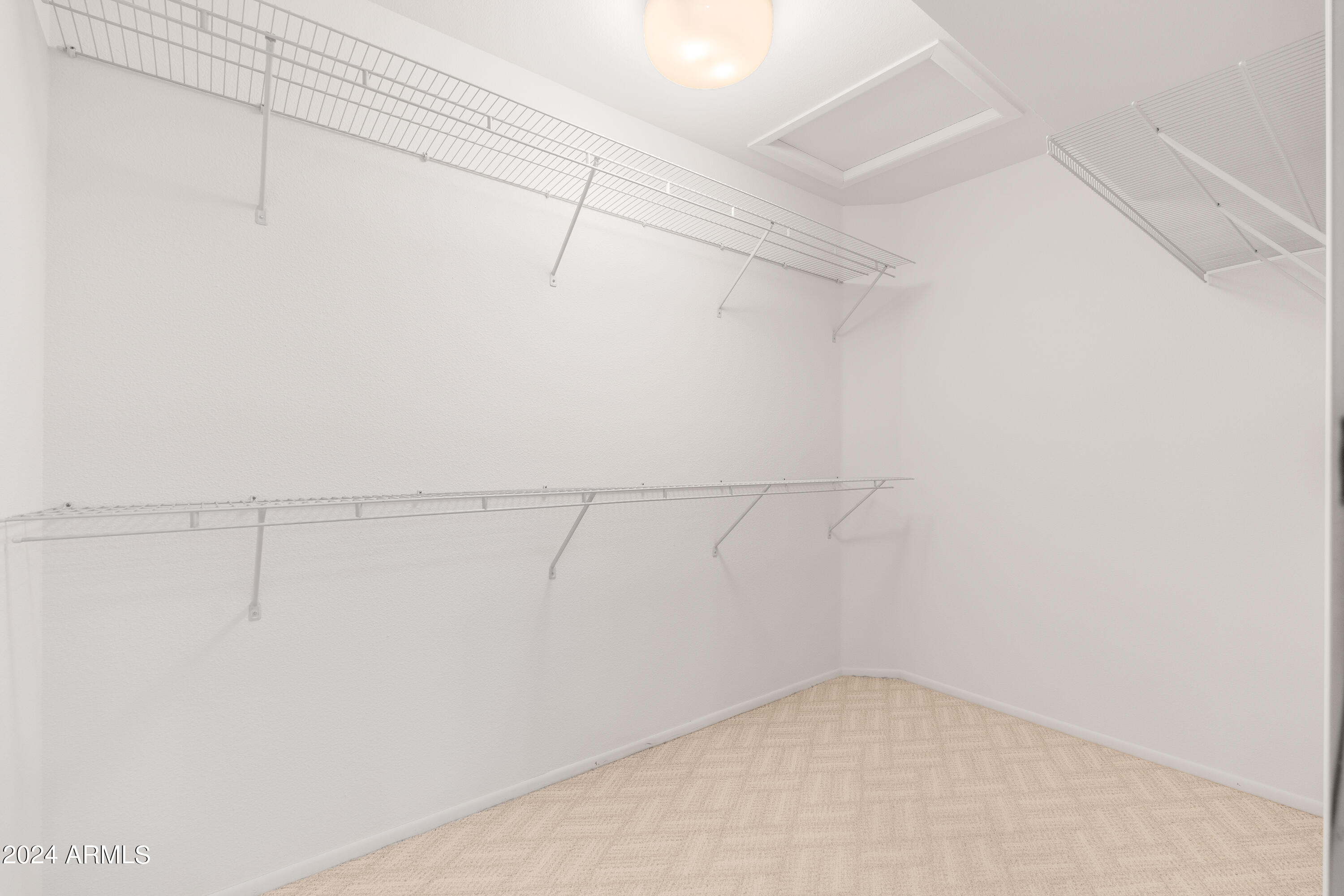 13747 W VILLA RIDGE Drive