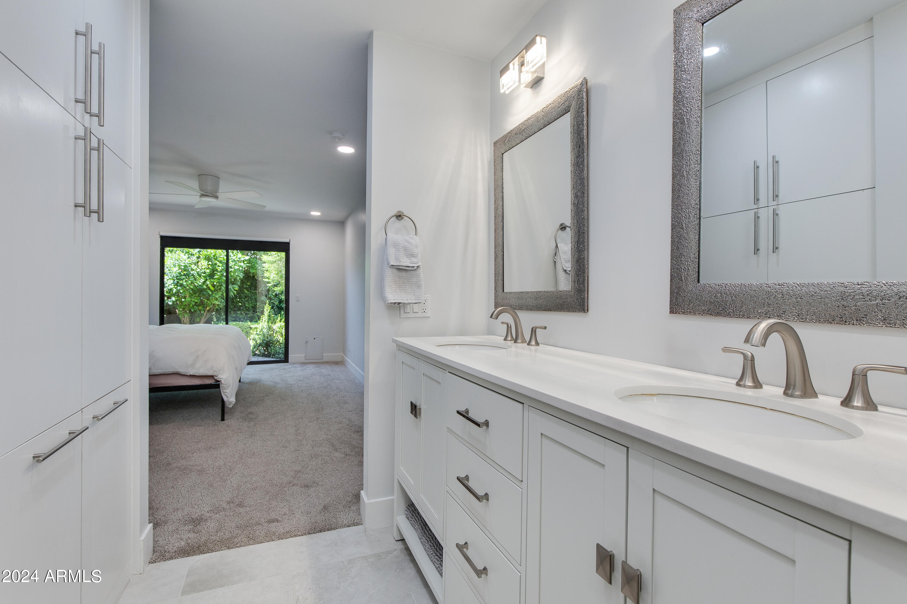 7118 N VIA DE ALEGRIA