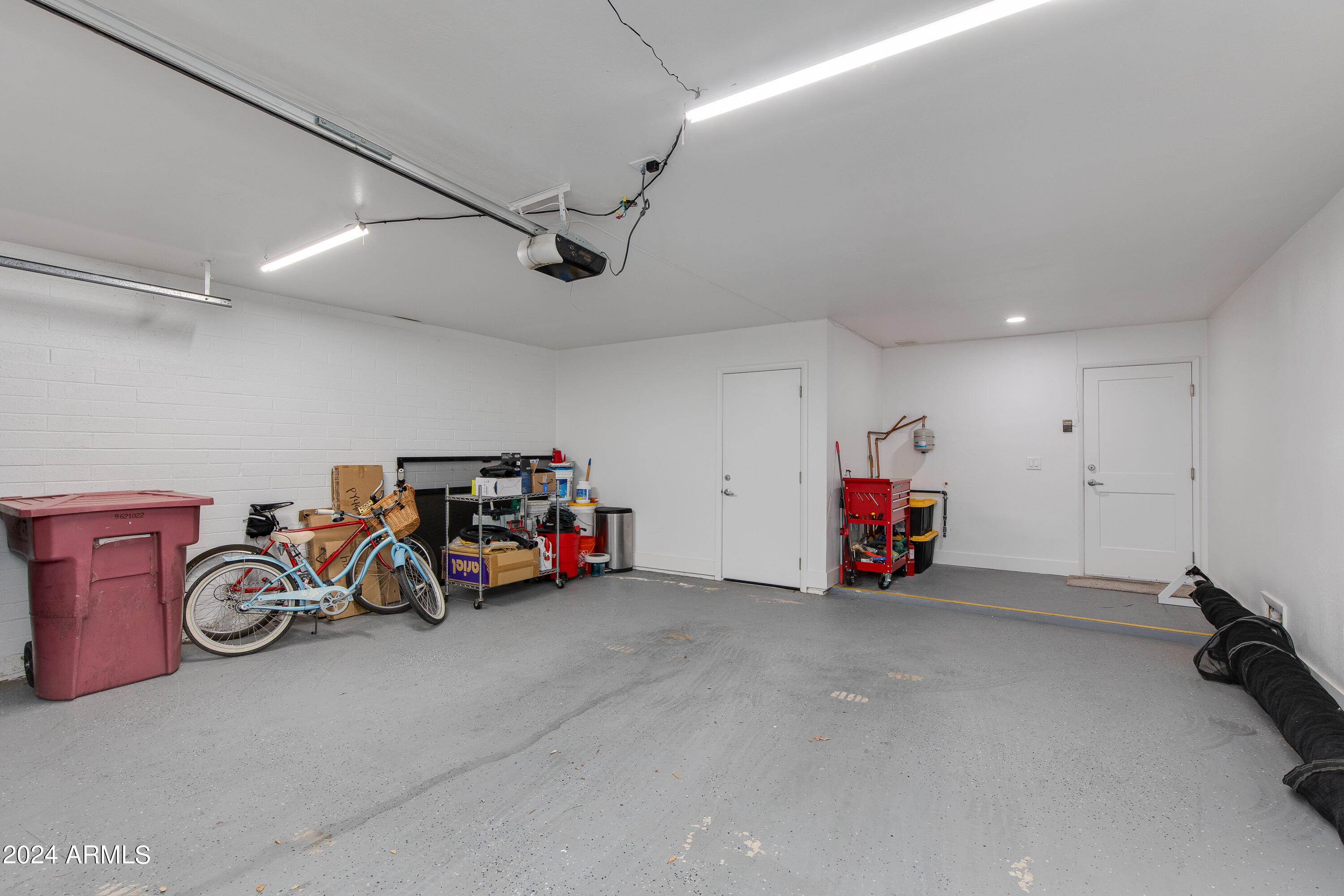 7118 N VIA DE ALEGRIA