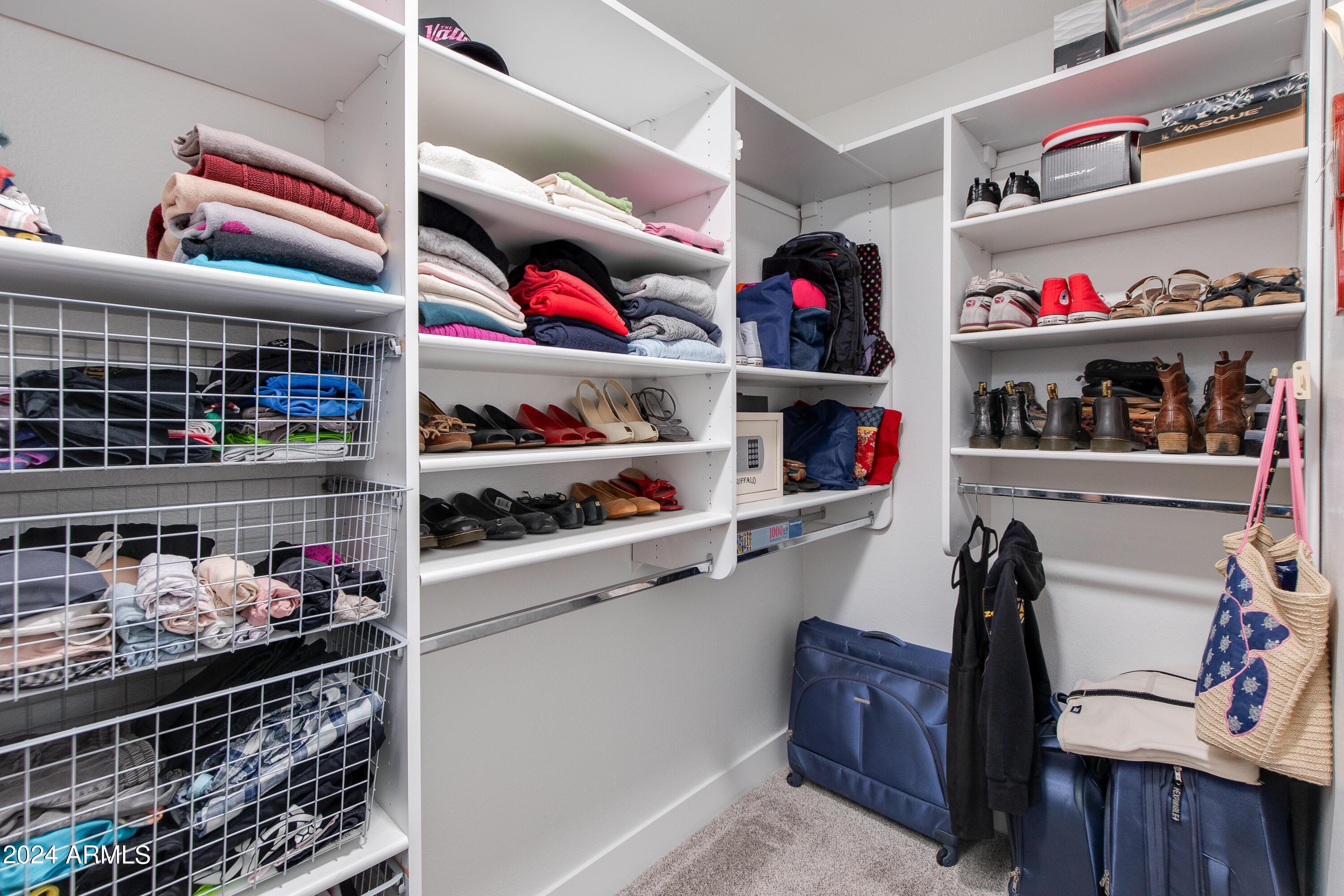 7118 N VIA DE ALEGRIA