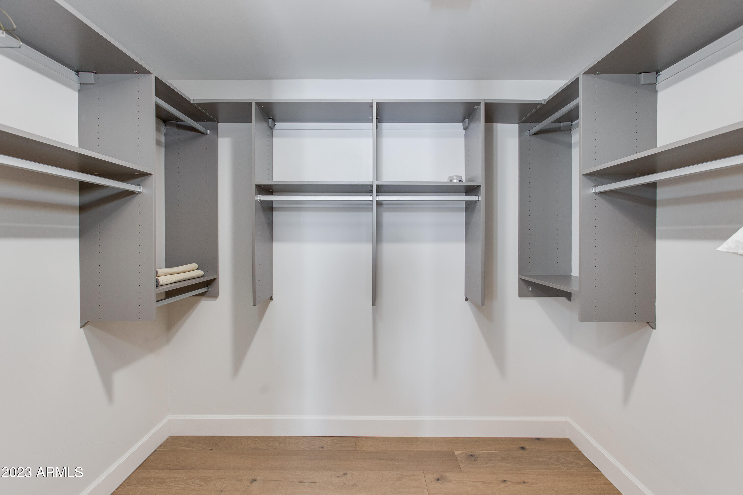 4422 N 75TH Street, 4003