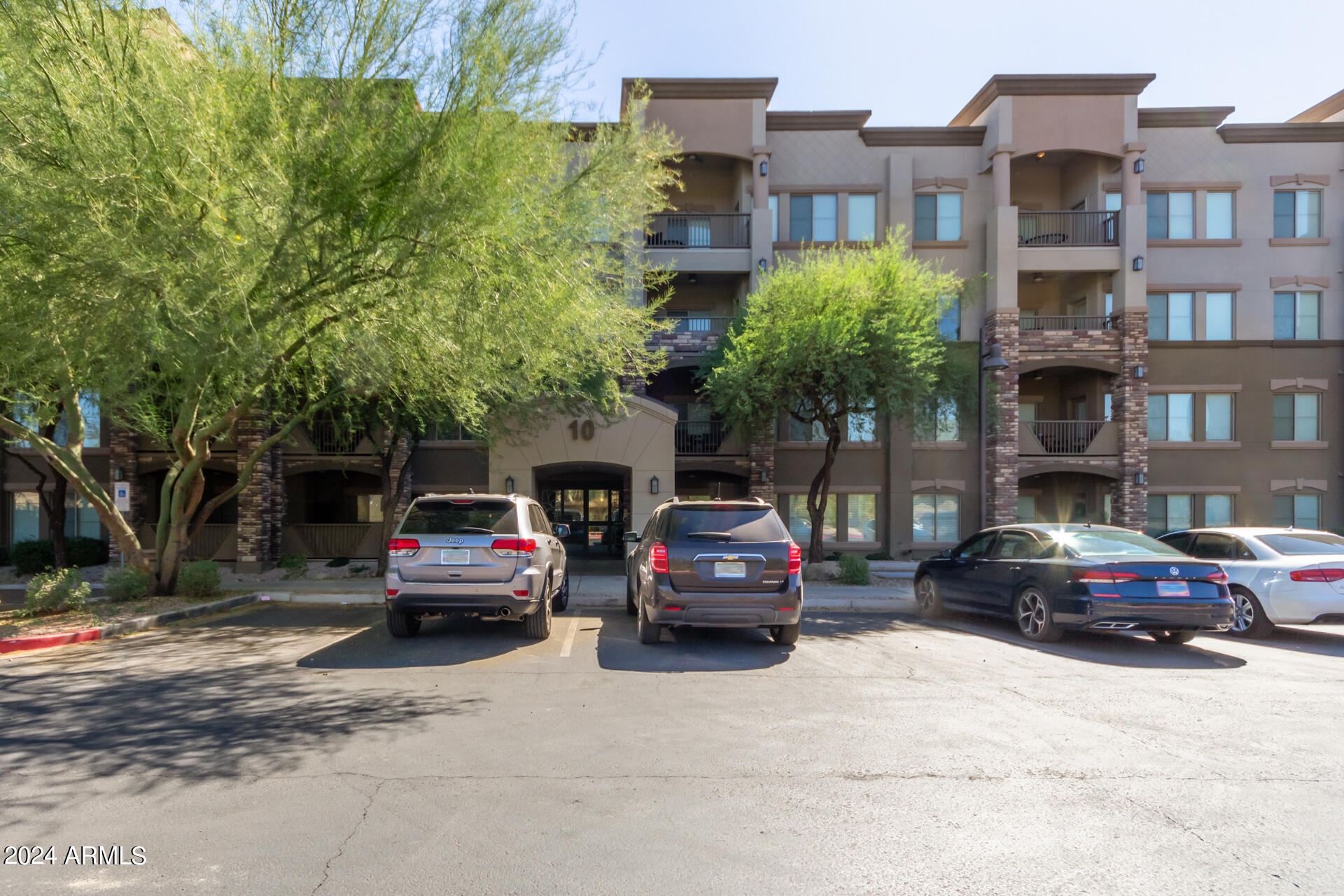 5450 E DEER VALLEY Drive 2171