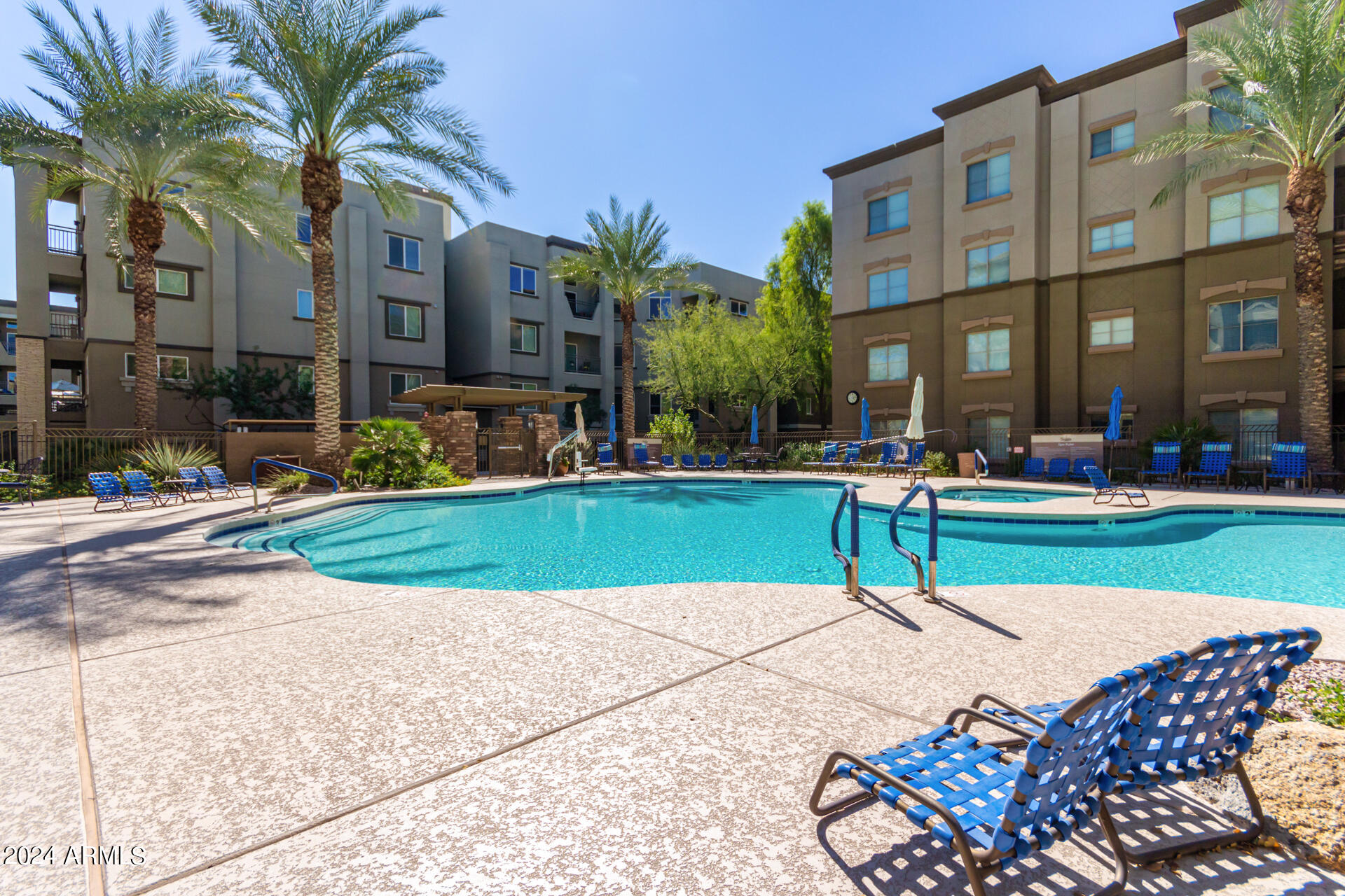 5450 E DEER VALLEY Drive 2171