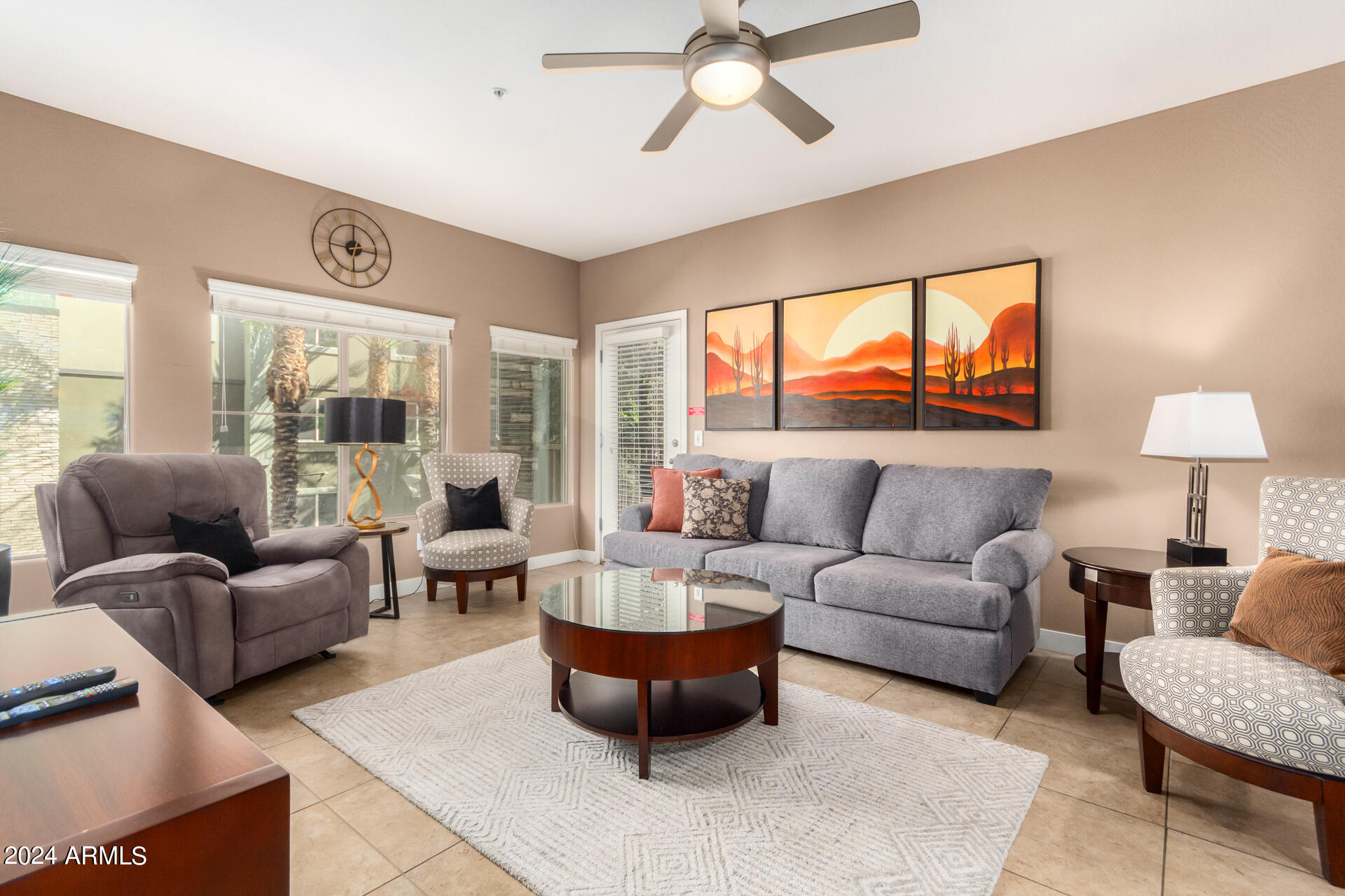 5450 E DEER VALLEY Drive 2171
