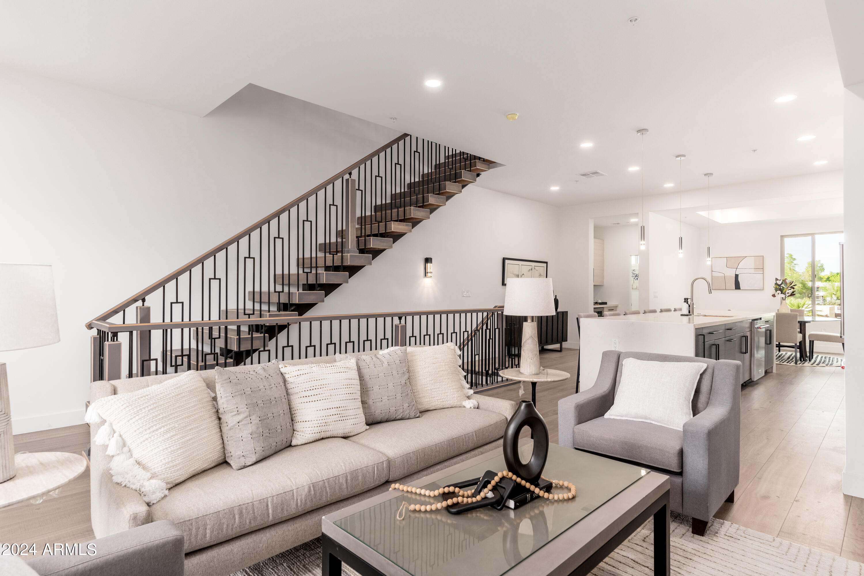 7788 E MAIN Street, 1003