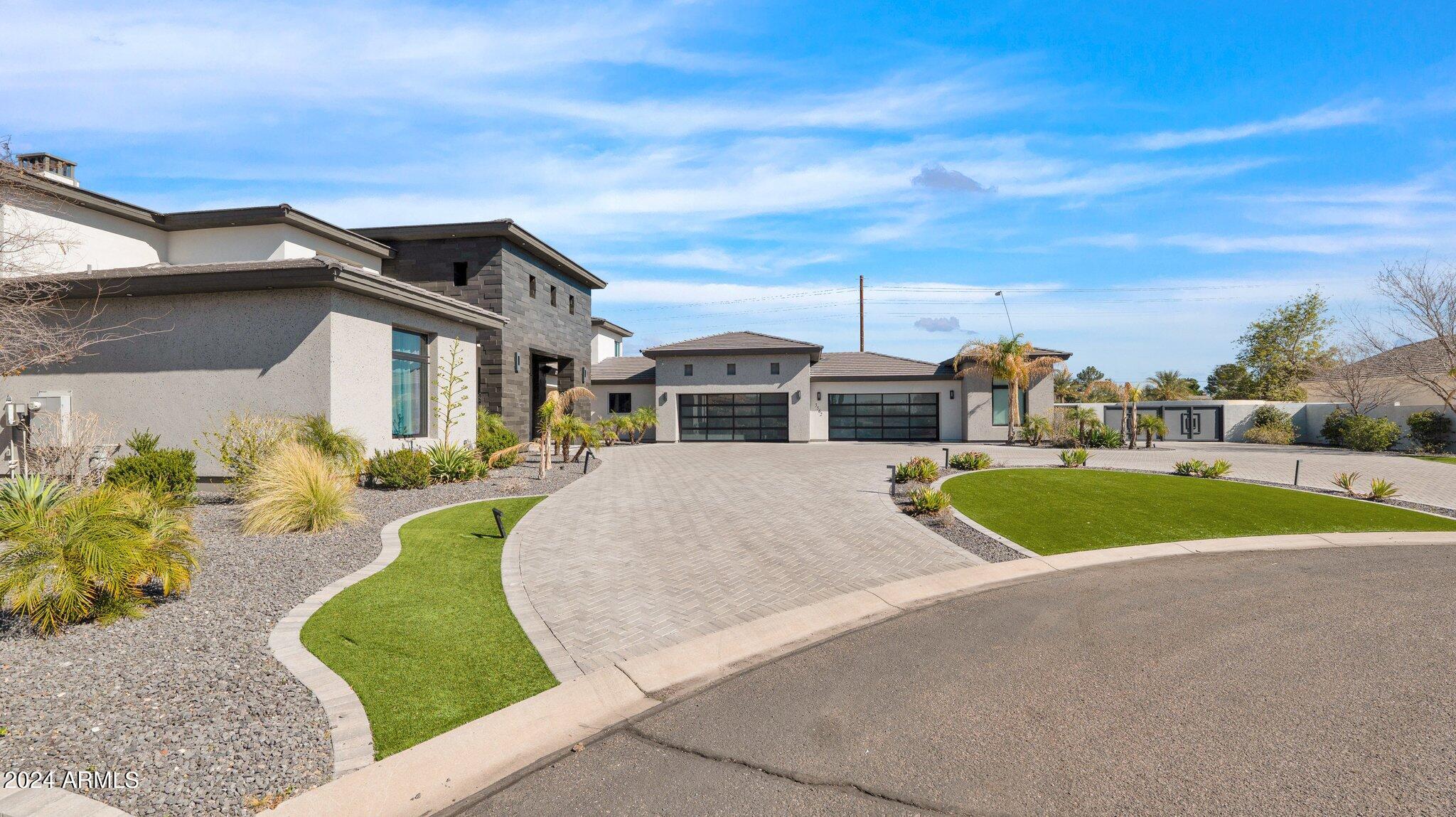 3562 E PRESIDIO Circle