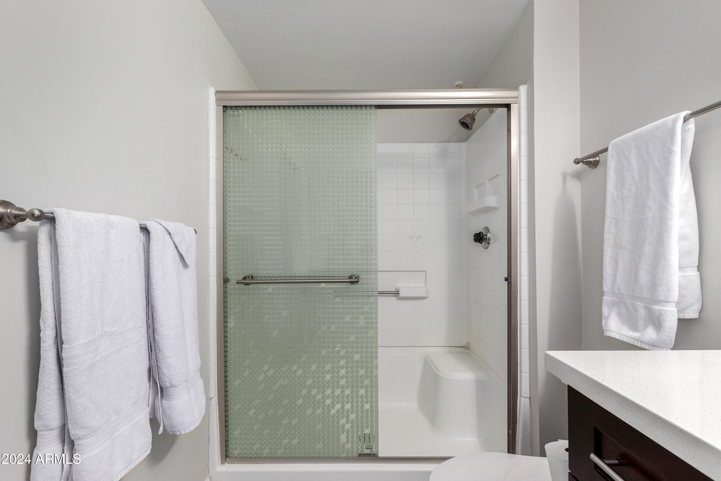 7009 E ACOMA Drive, 1143