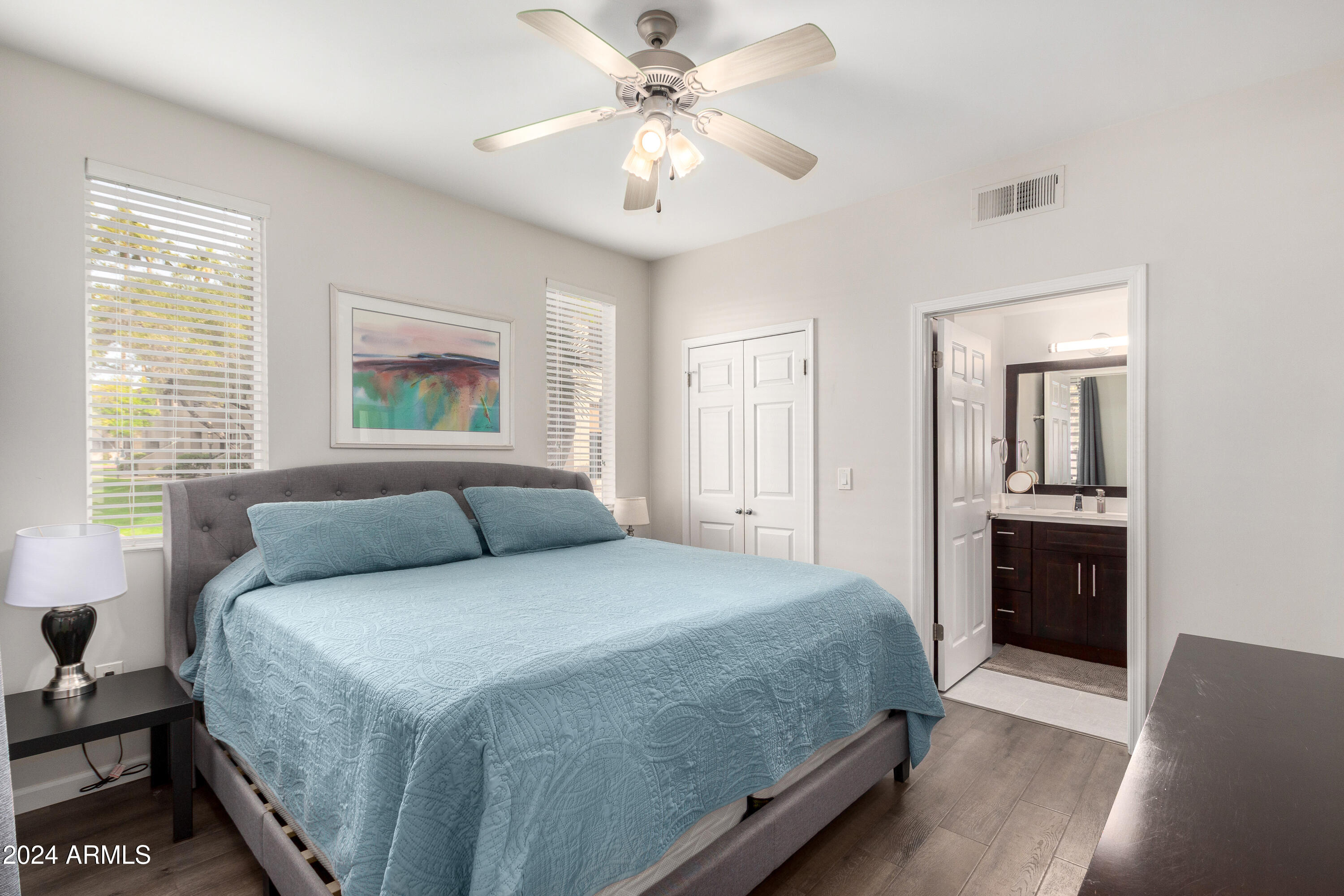 7009 E ACOMA Drive, 1143