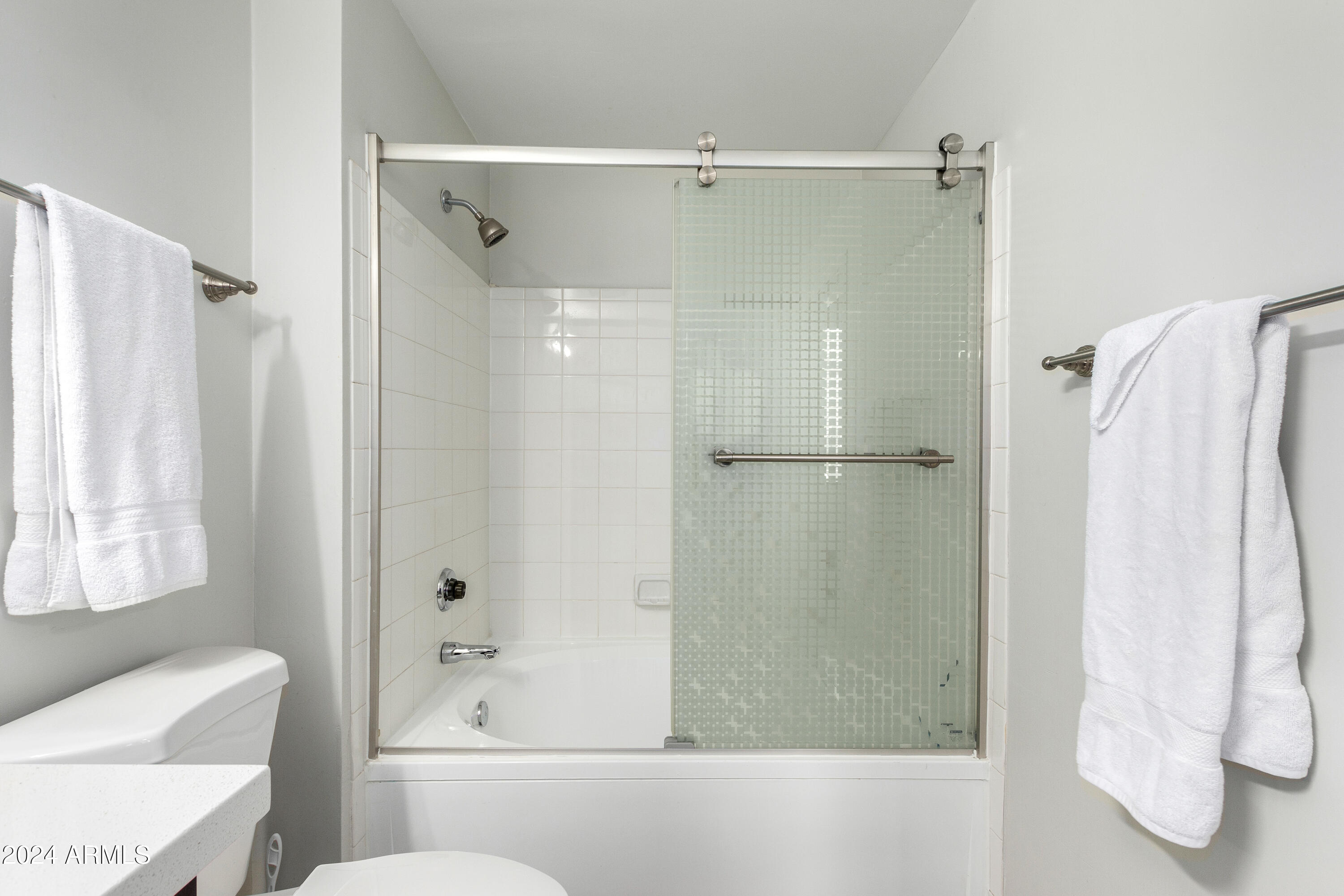 7009 E ACOMA Drive, 1143