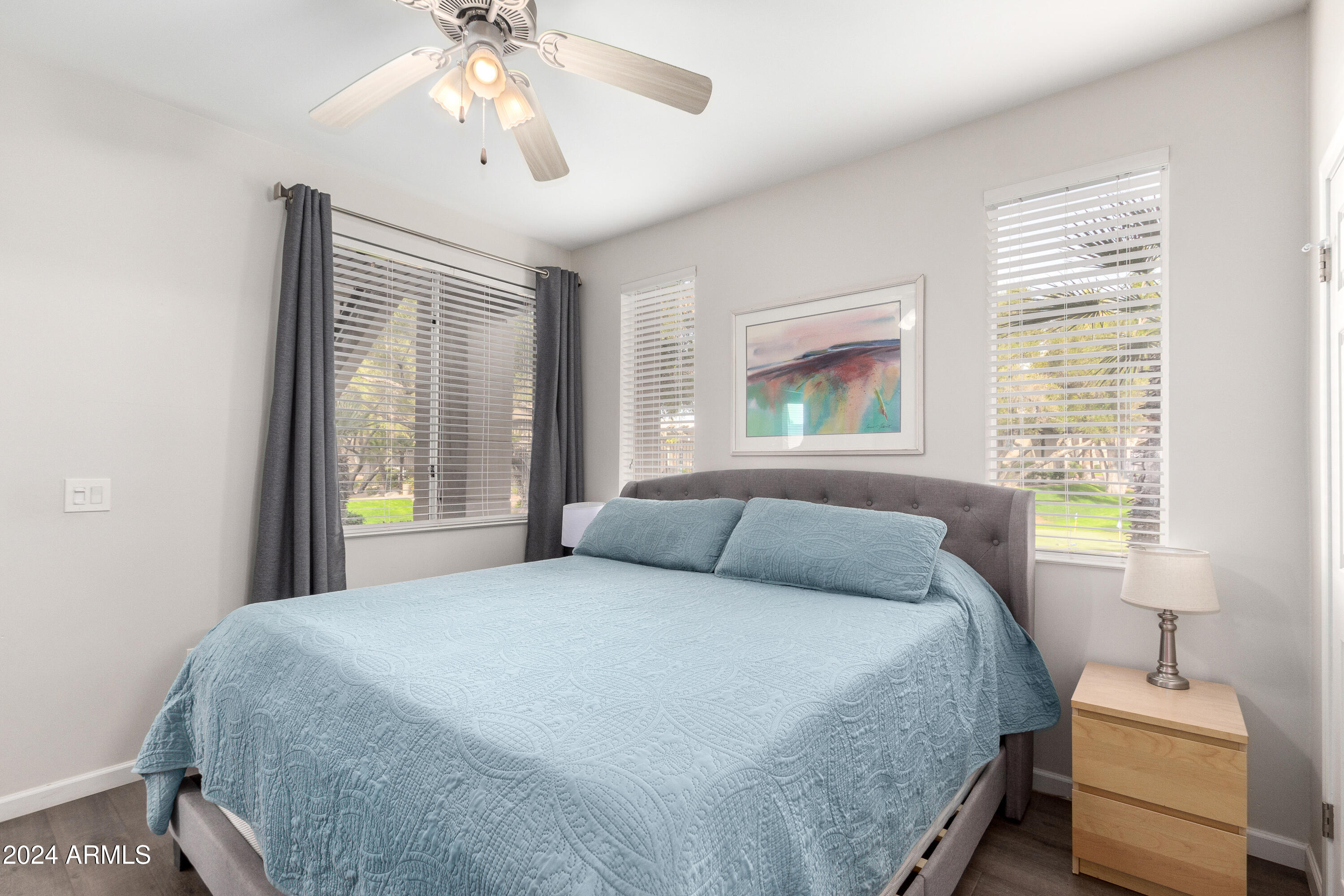 7009 E ACOMA Drive, 1143