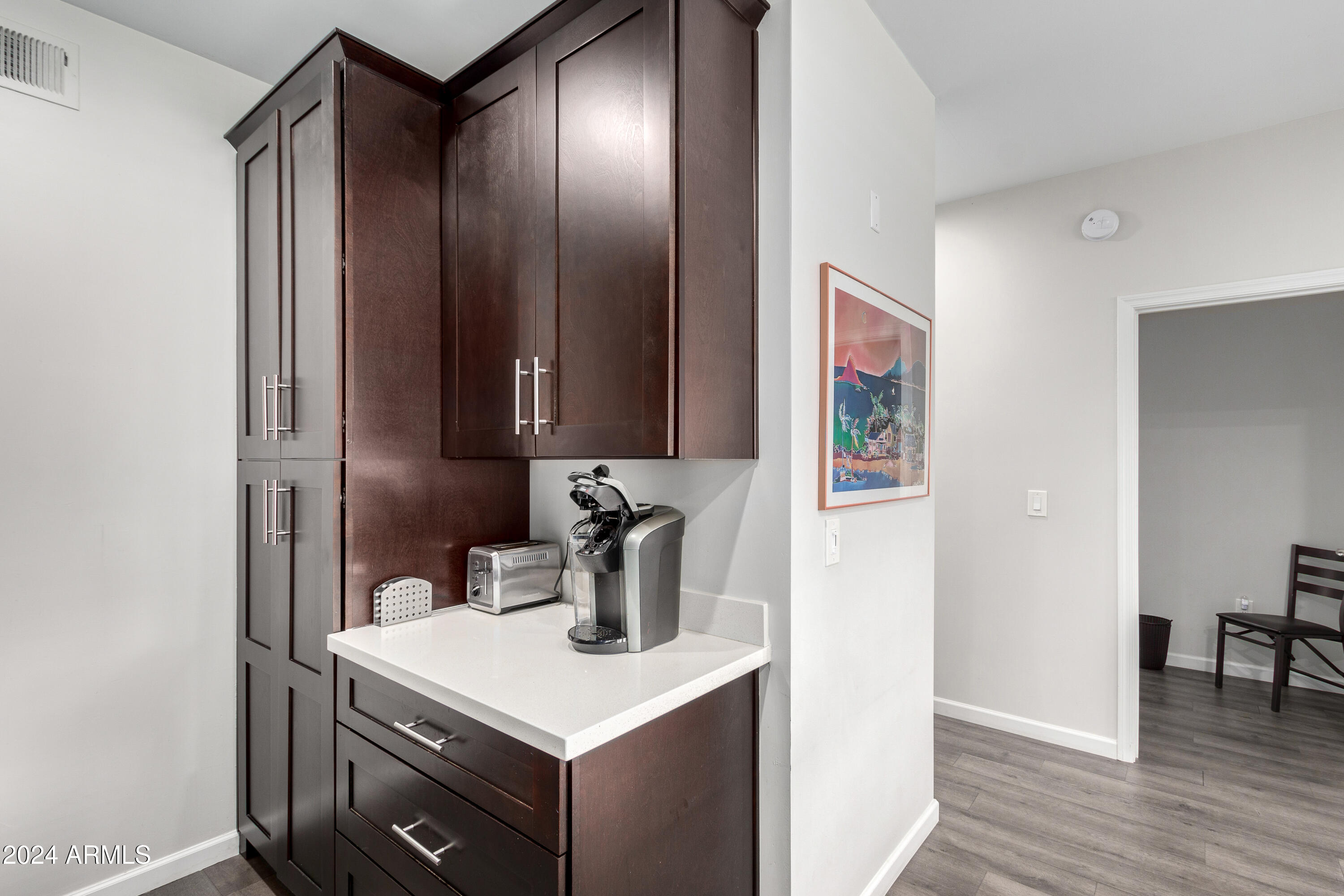 7009 E ACOMA Drive, 1143