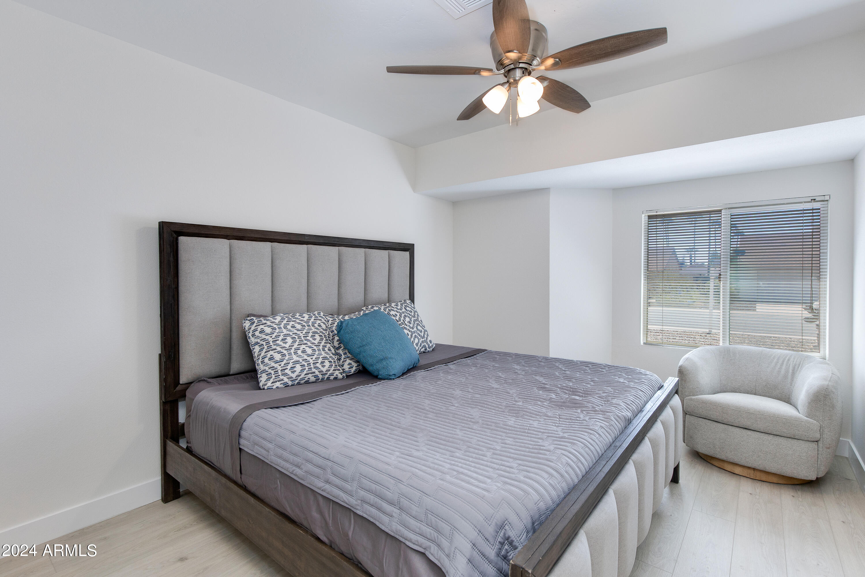 6250 E CAROLINA Drive