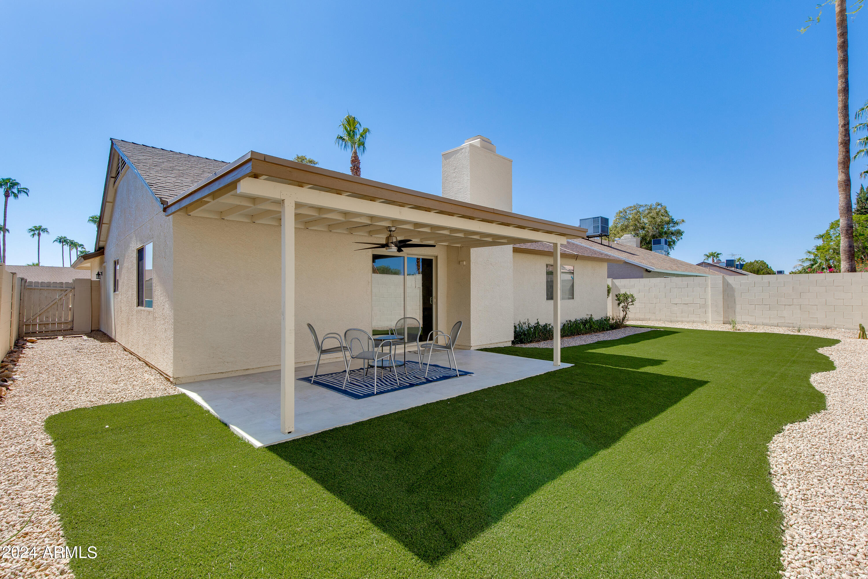 6250 E CAROLINA Drive