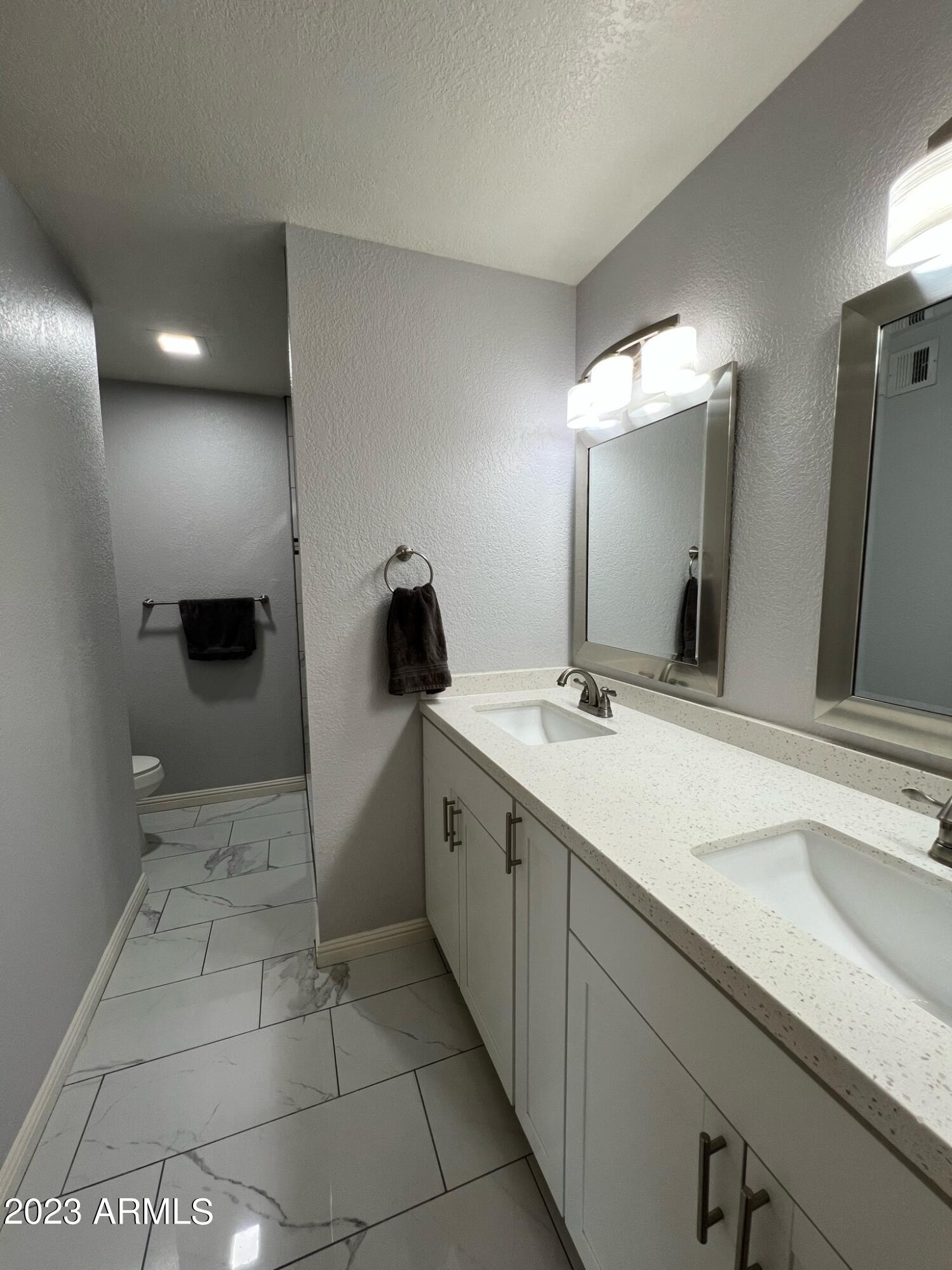 5998 N 78TH Street, 219