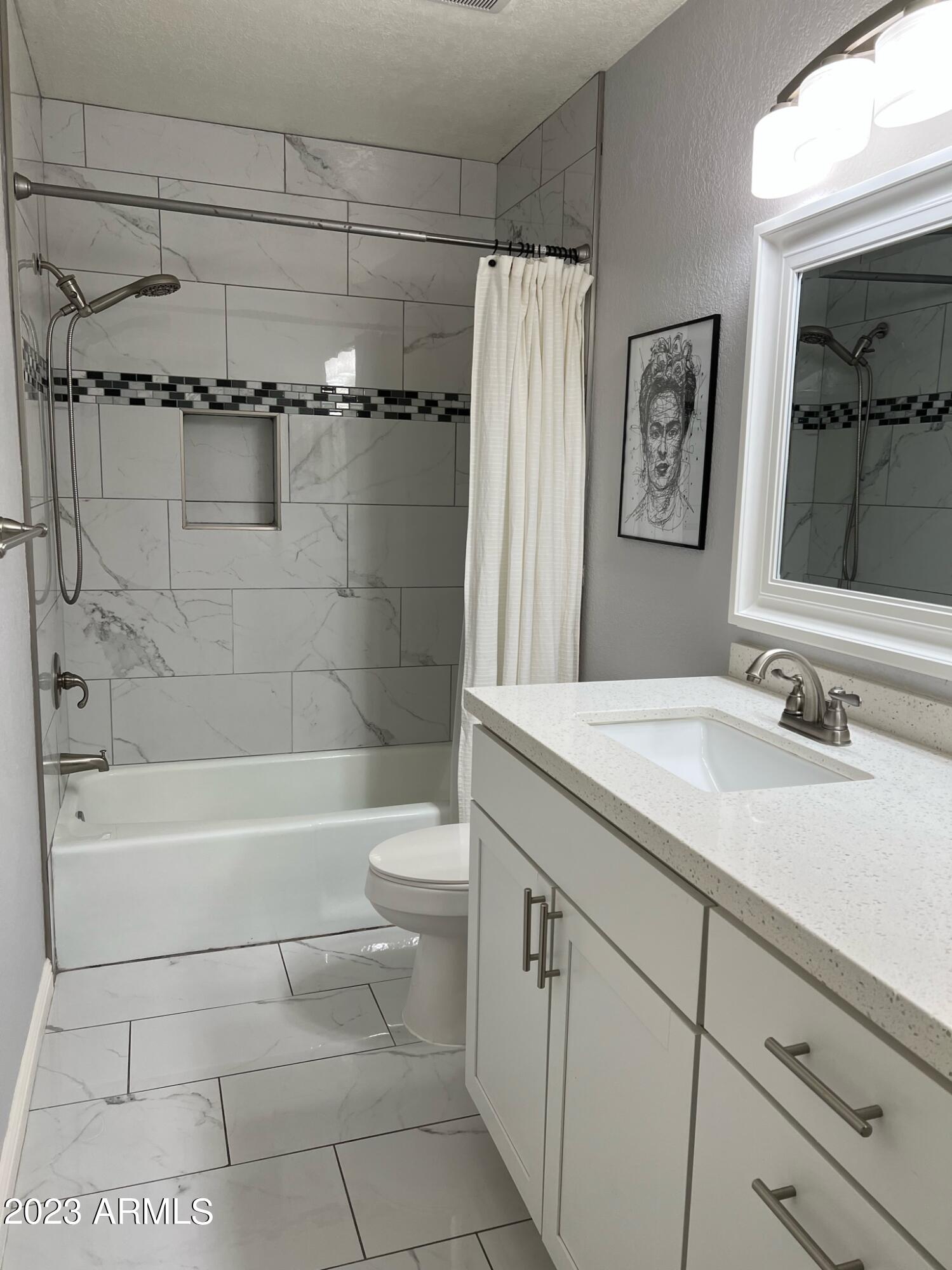 5998 N 78TH Street, 219