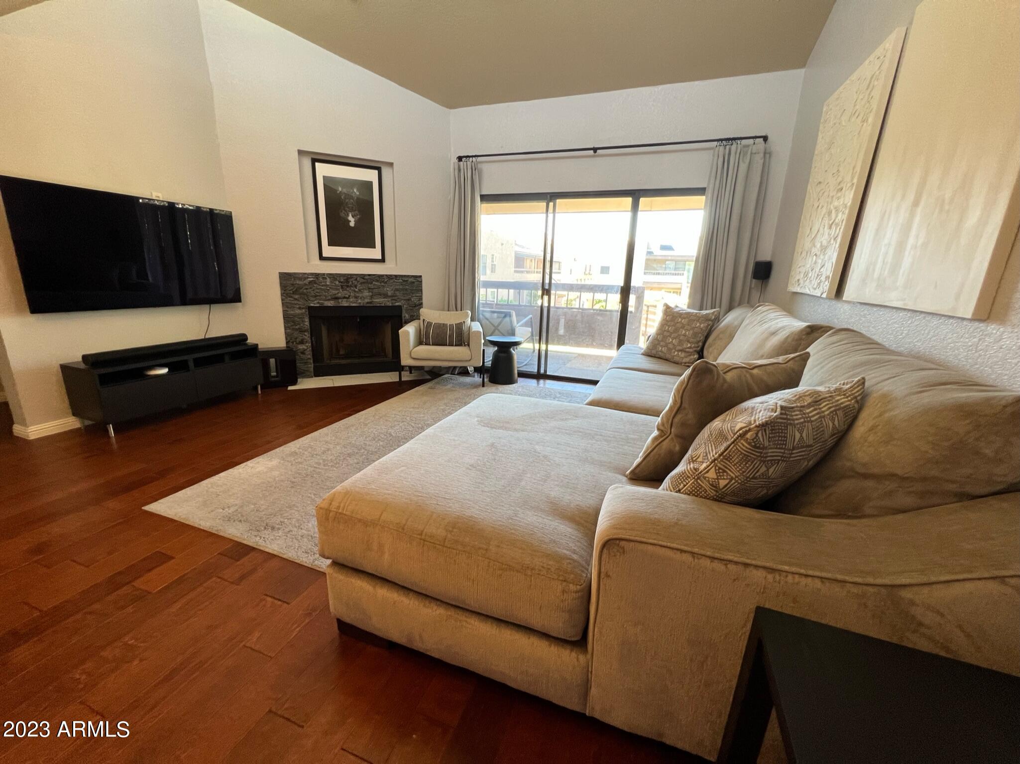 5998 N 78TH Street, 219