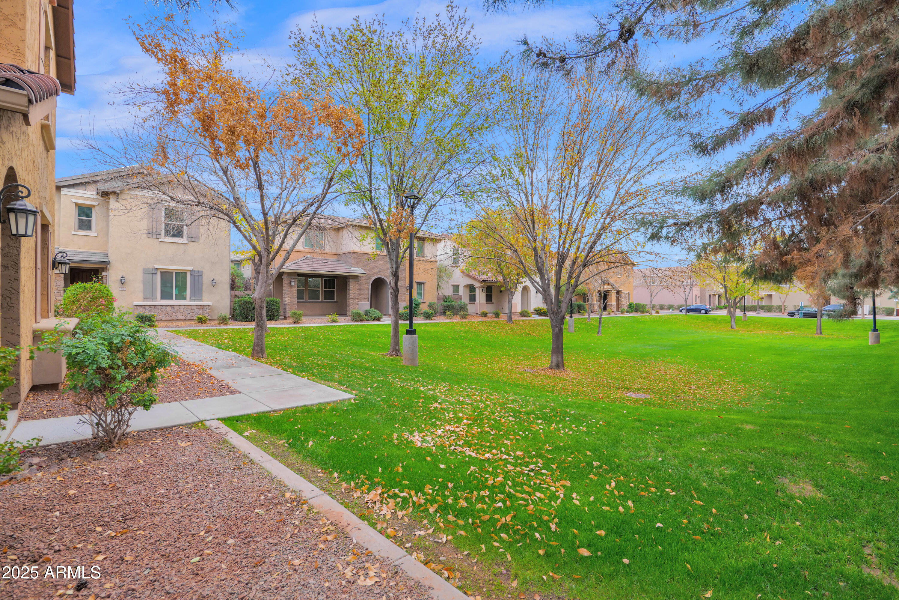 3667 E ANGSTEAD Court