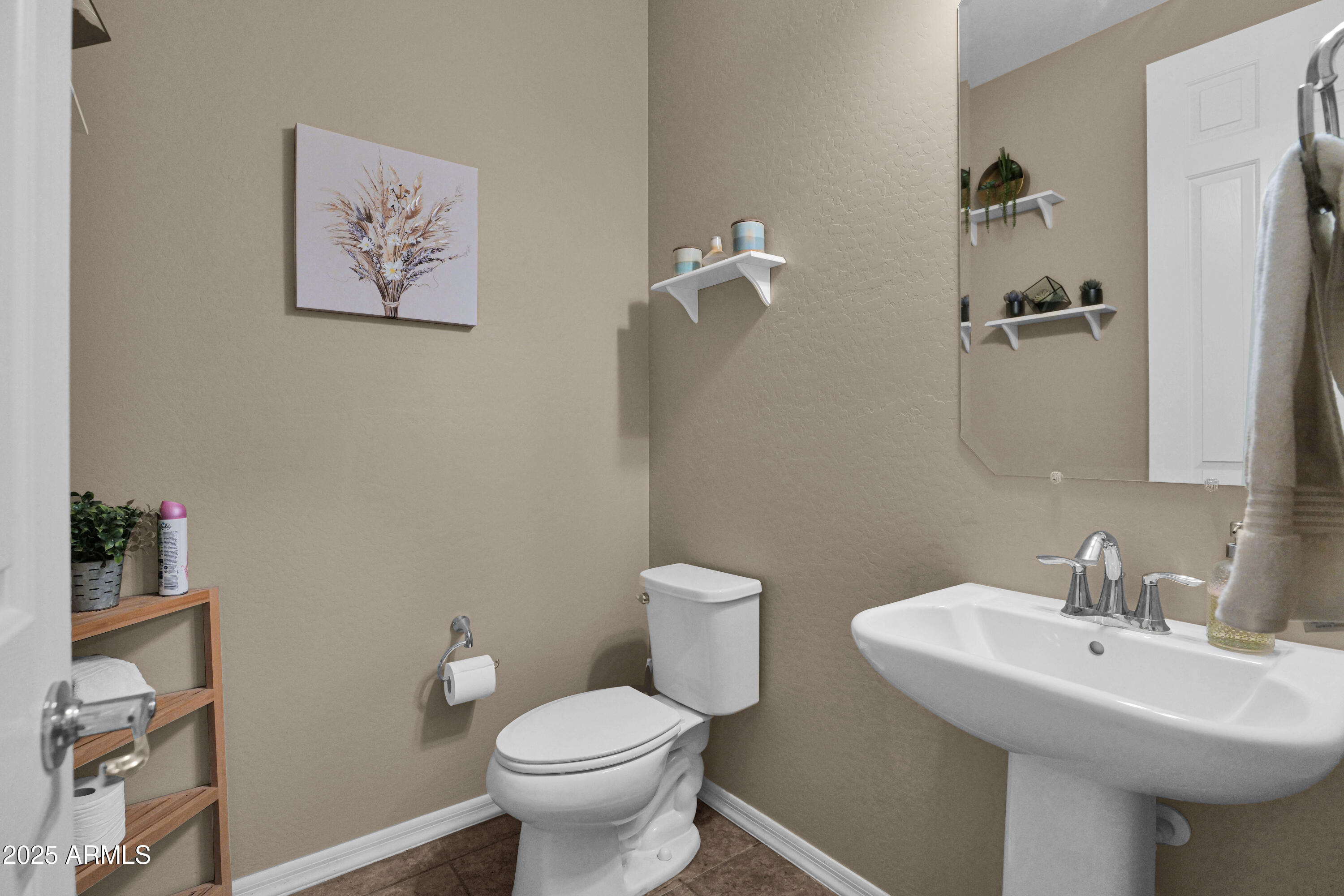 3667 E ANGSTEAD Court