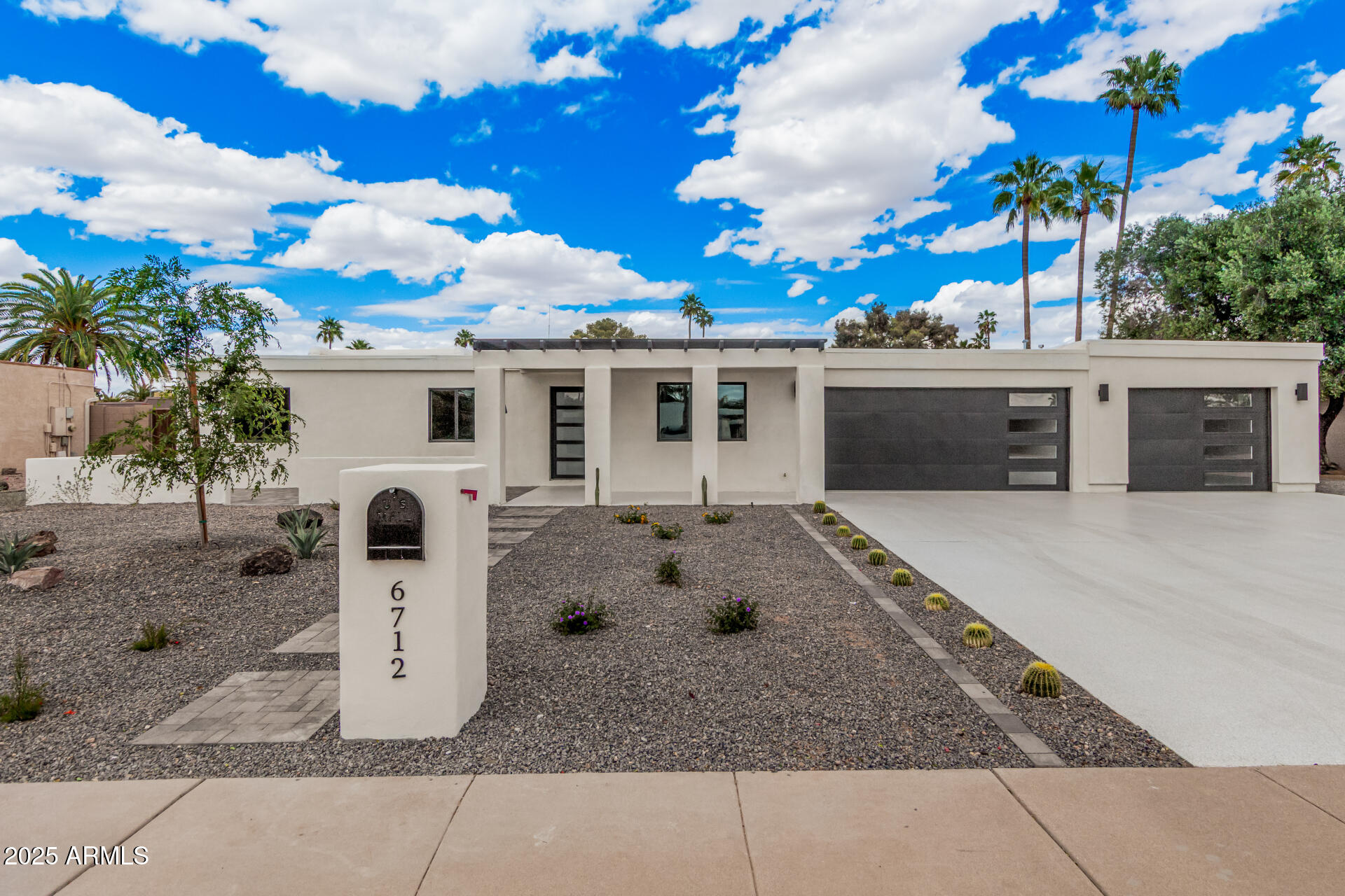 6712 E PERSHING Avenue, Scottsdale