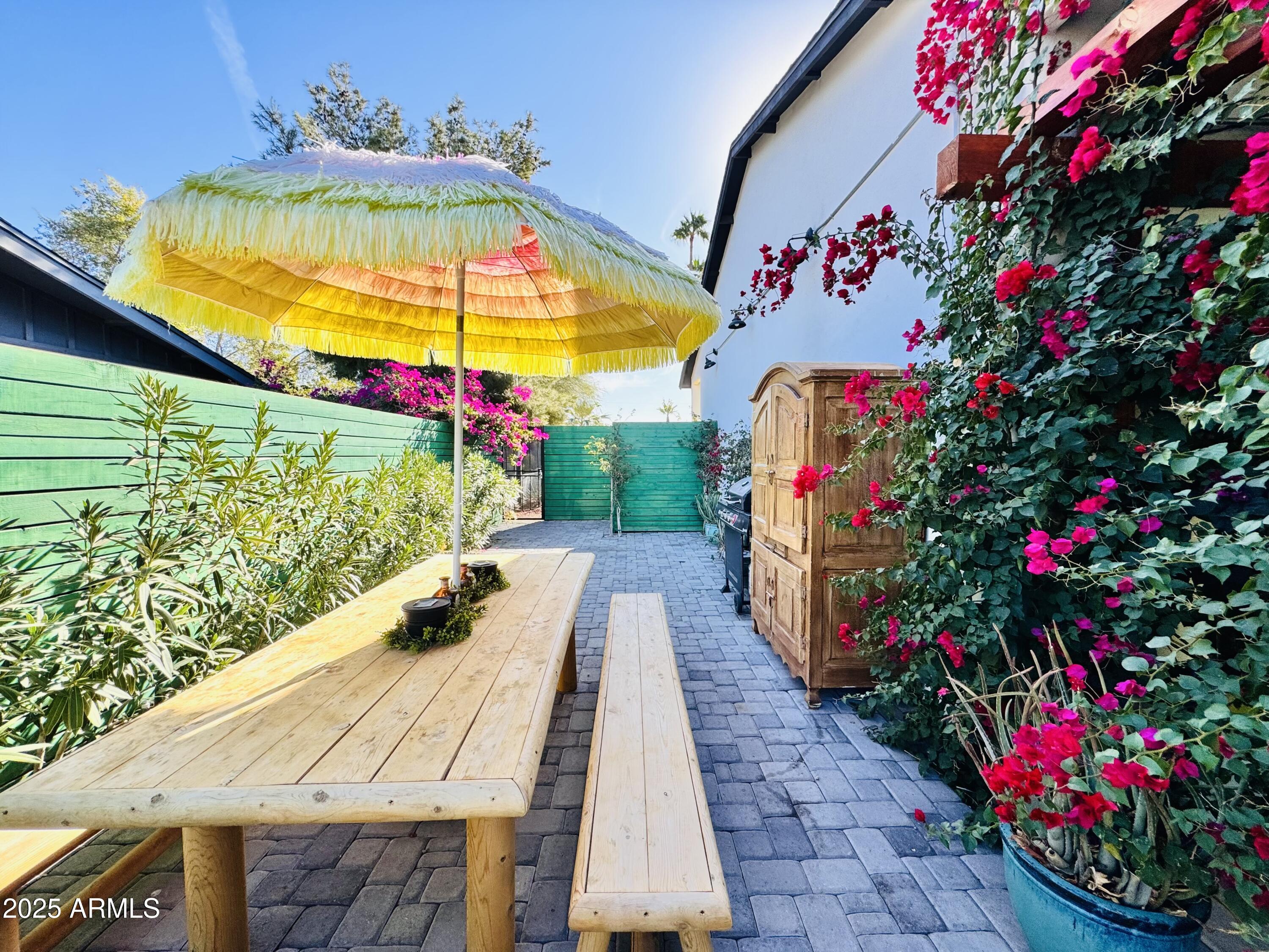 8608 E PALO VERDE Drive