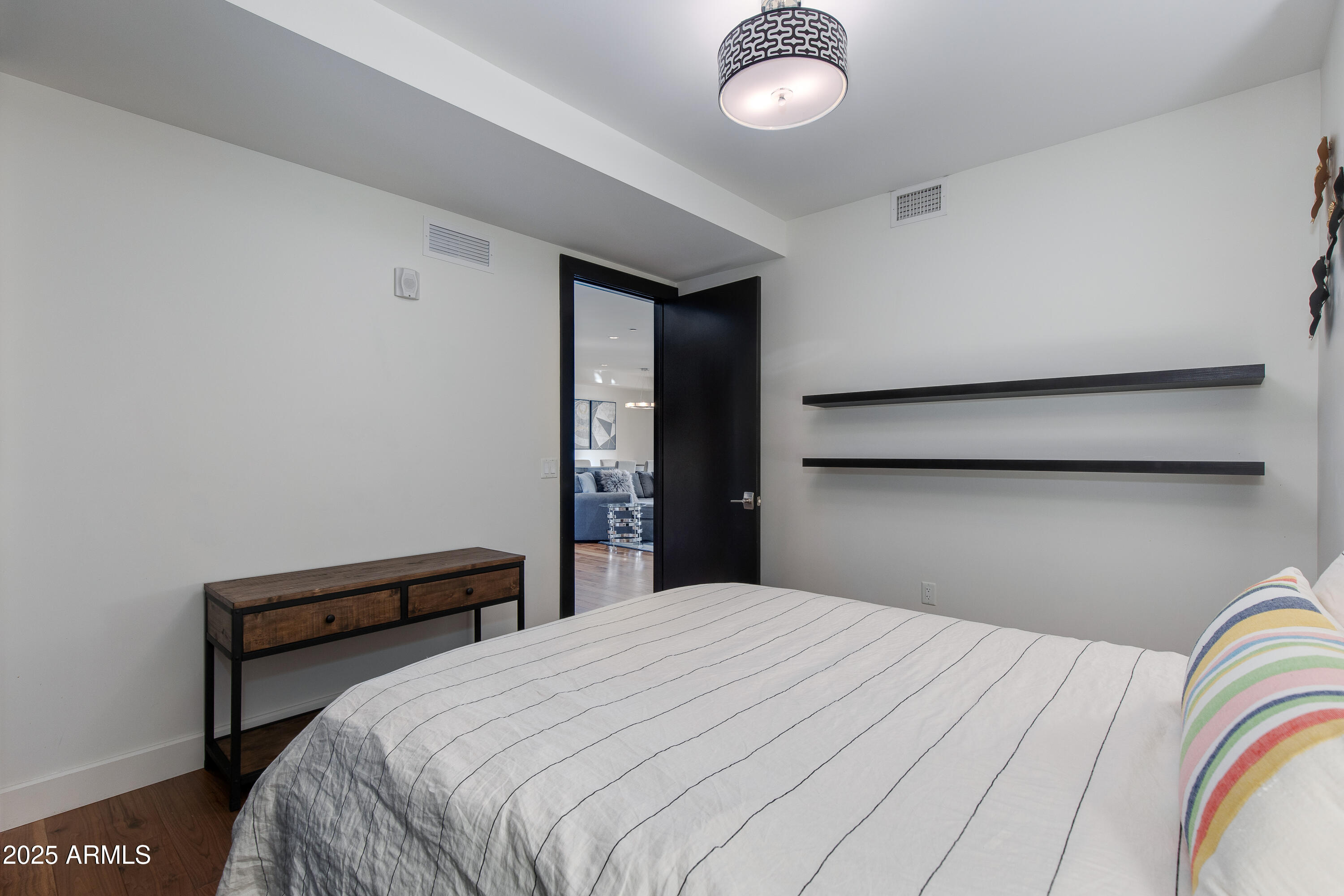 4422 N 75TH Street, 5012