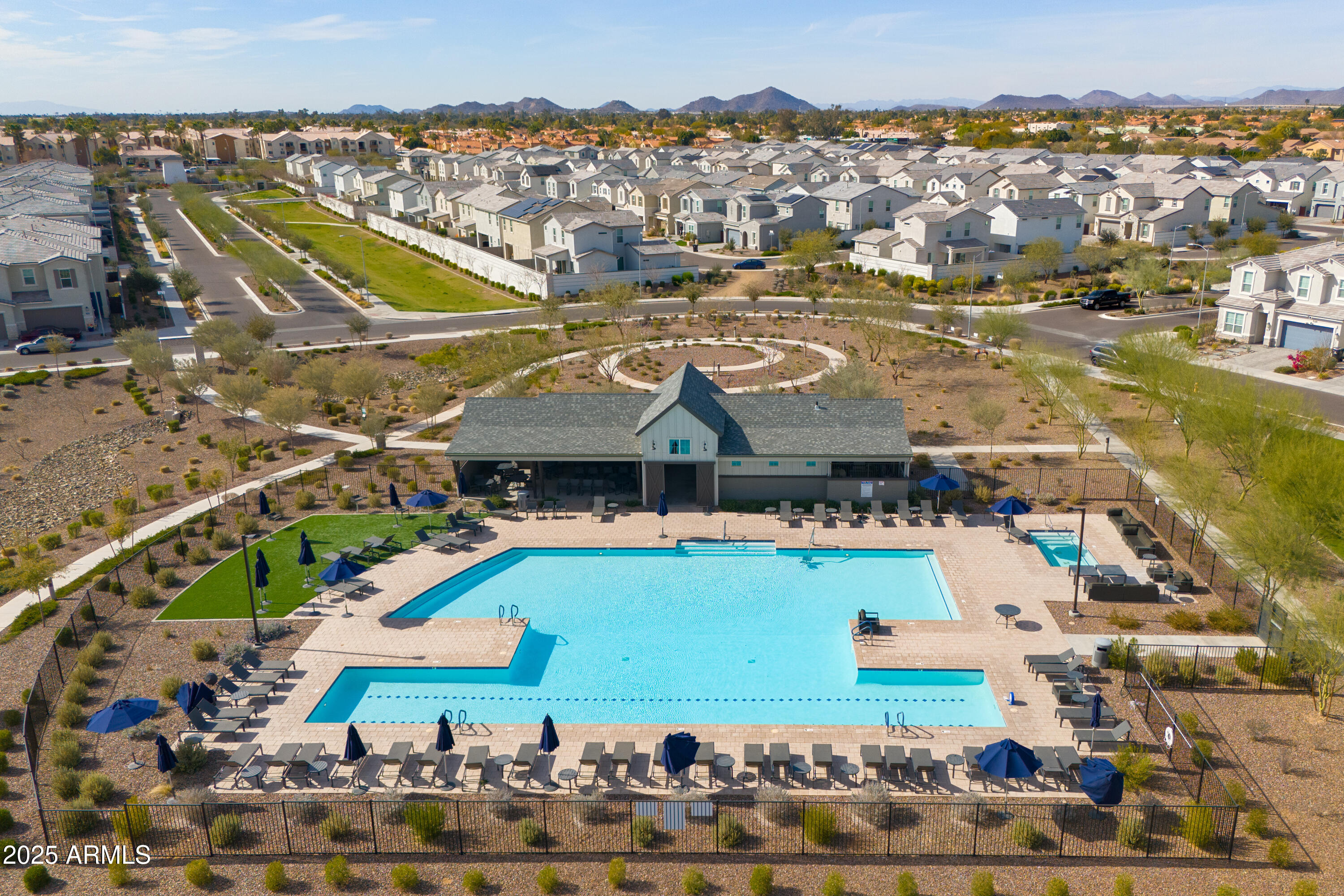 5010 E ANDERSON Drive