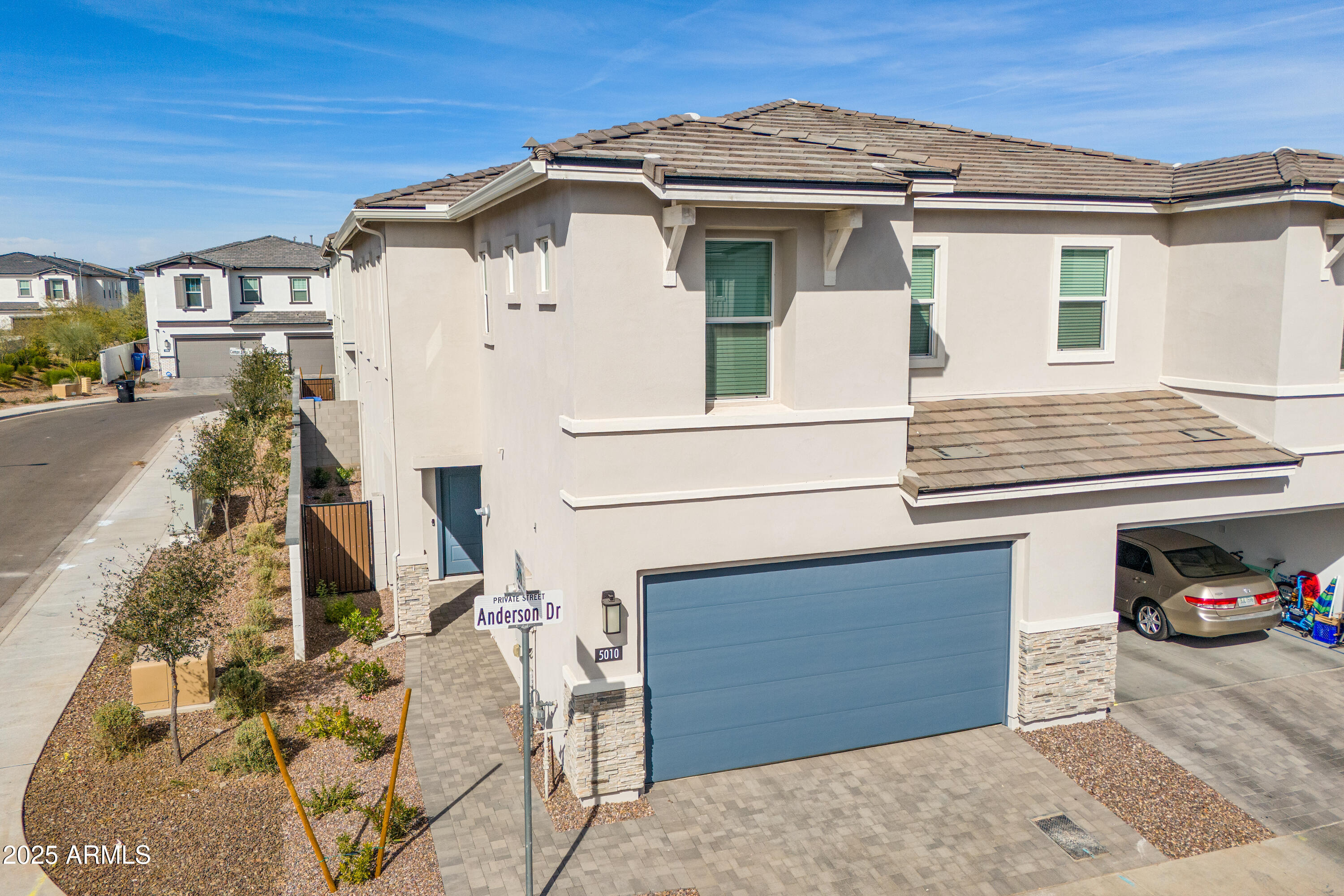 5010 E ANDERSON Drive