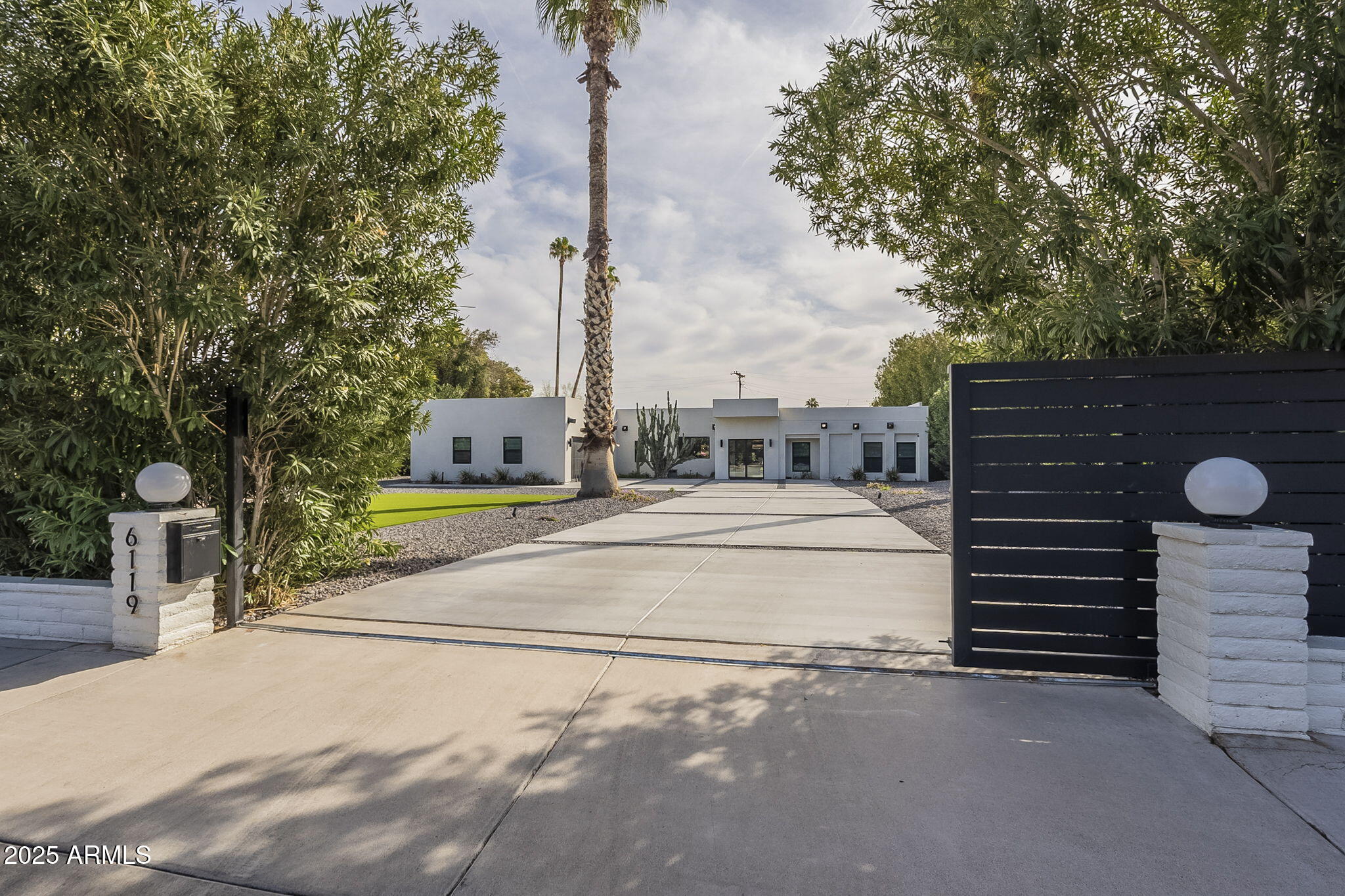 6119 E Osborn Road