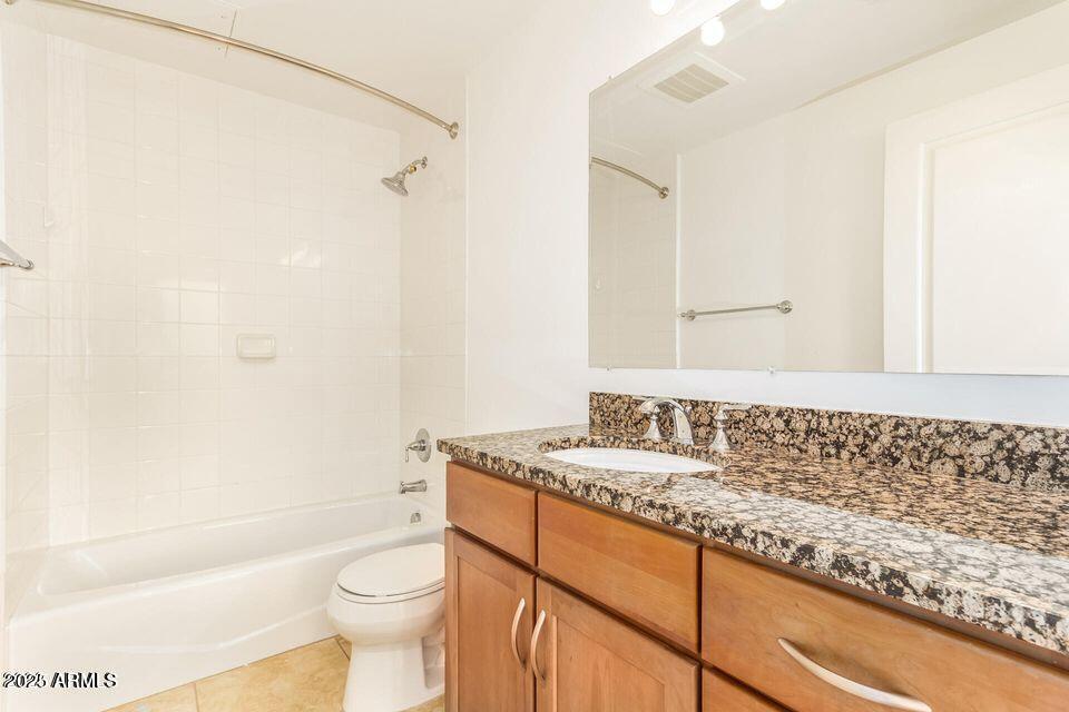 6803 E MAIN Street 3307