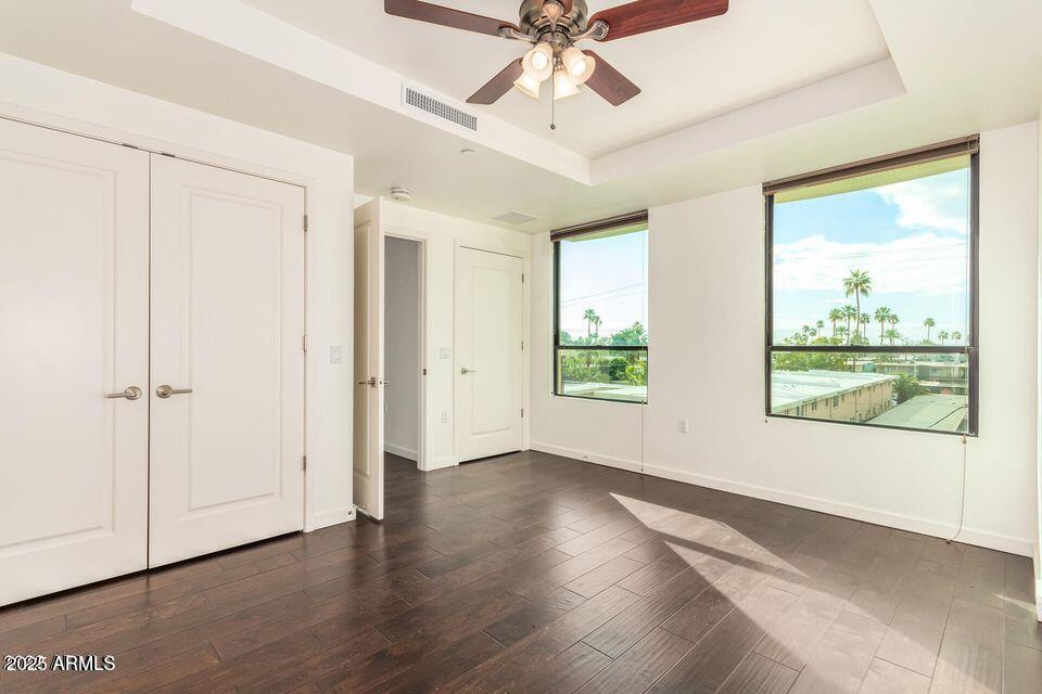 6803 E MAIN Street 3307