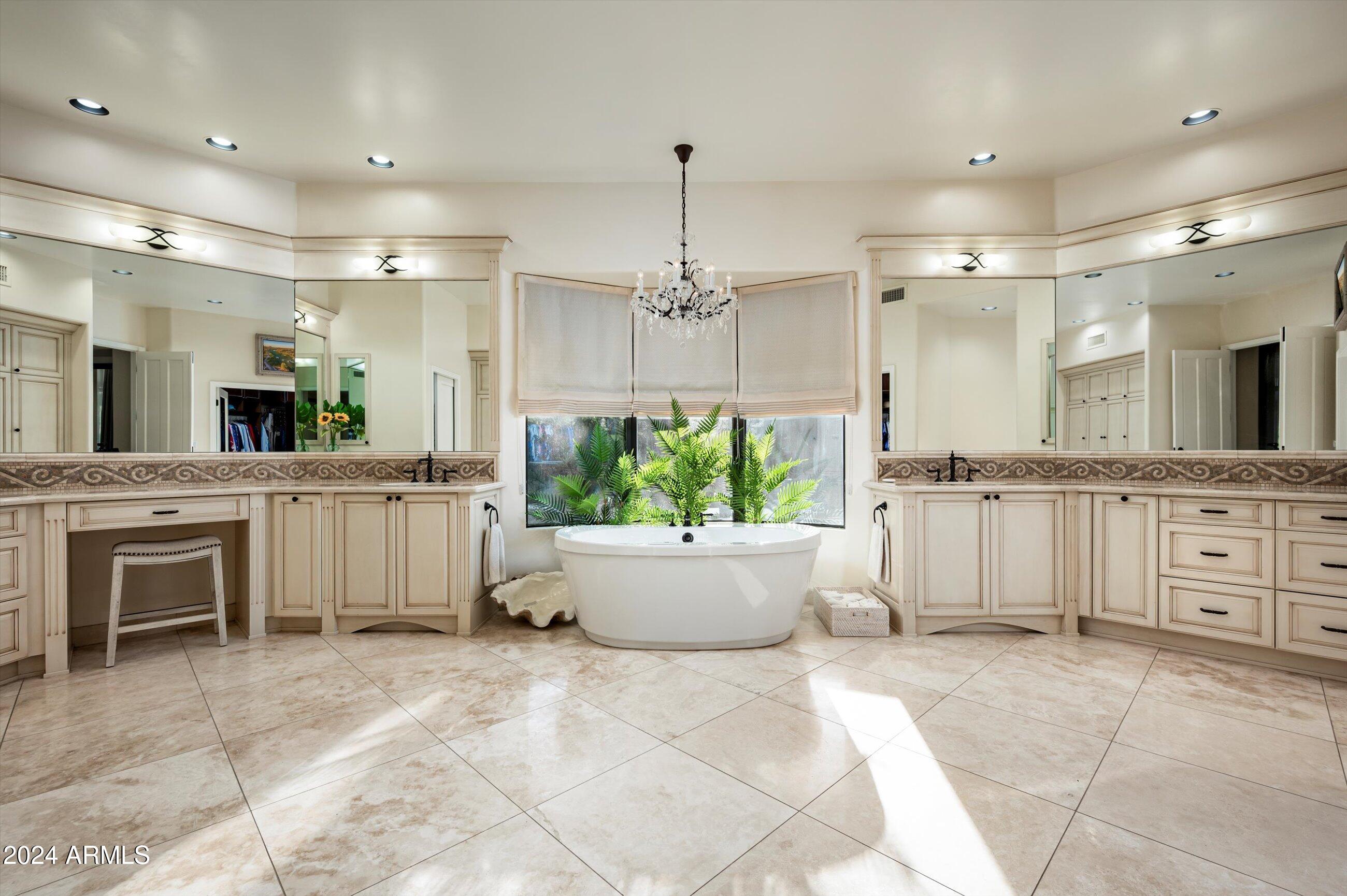 6565 E STALLION Road