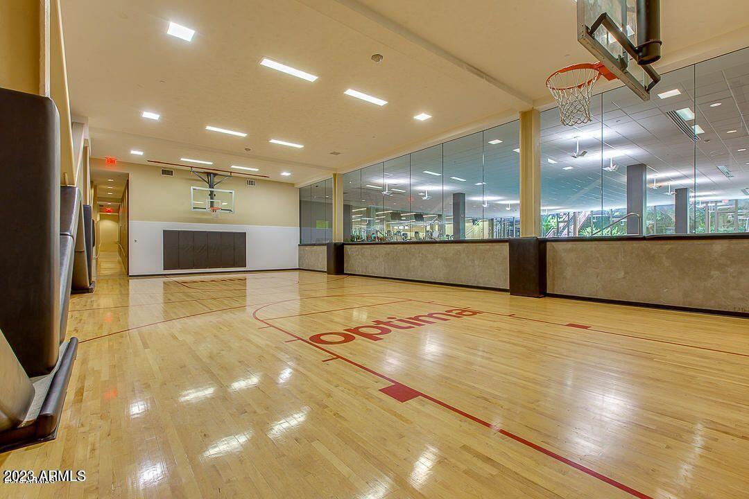 7141 E RANCHO VISTA Drive, 7004