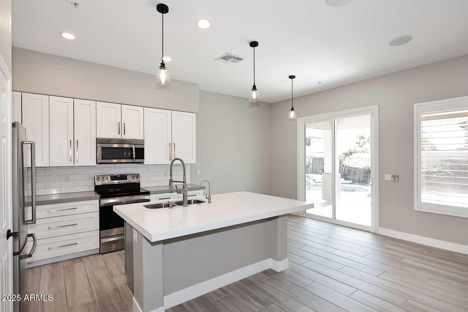 7741 E JOURNEY Lane