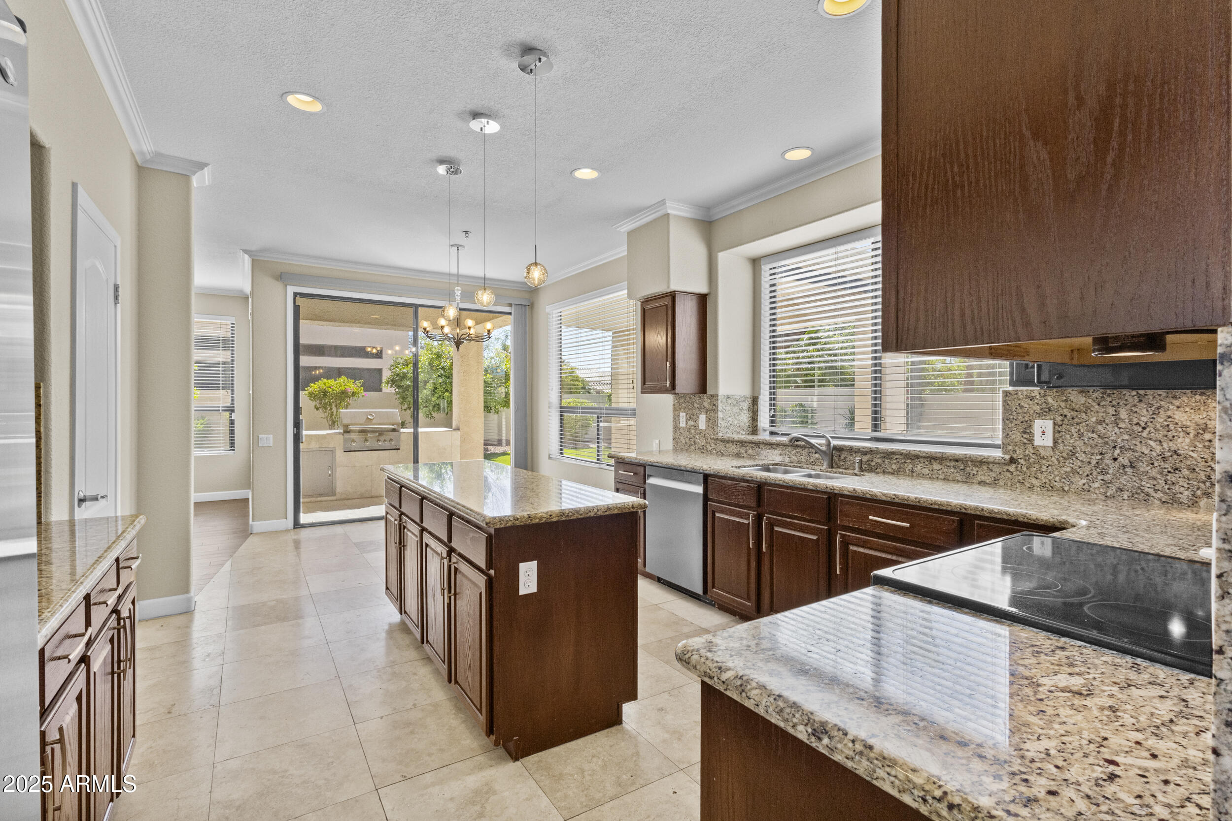 9057 E PINE VALLEY Road