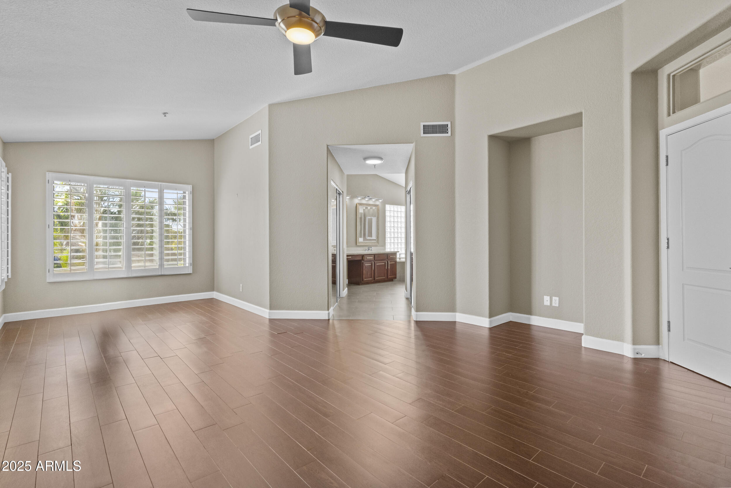 9057 E PINE VALLEY Road