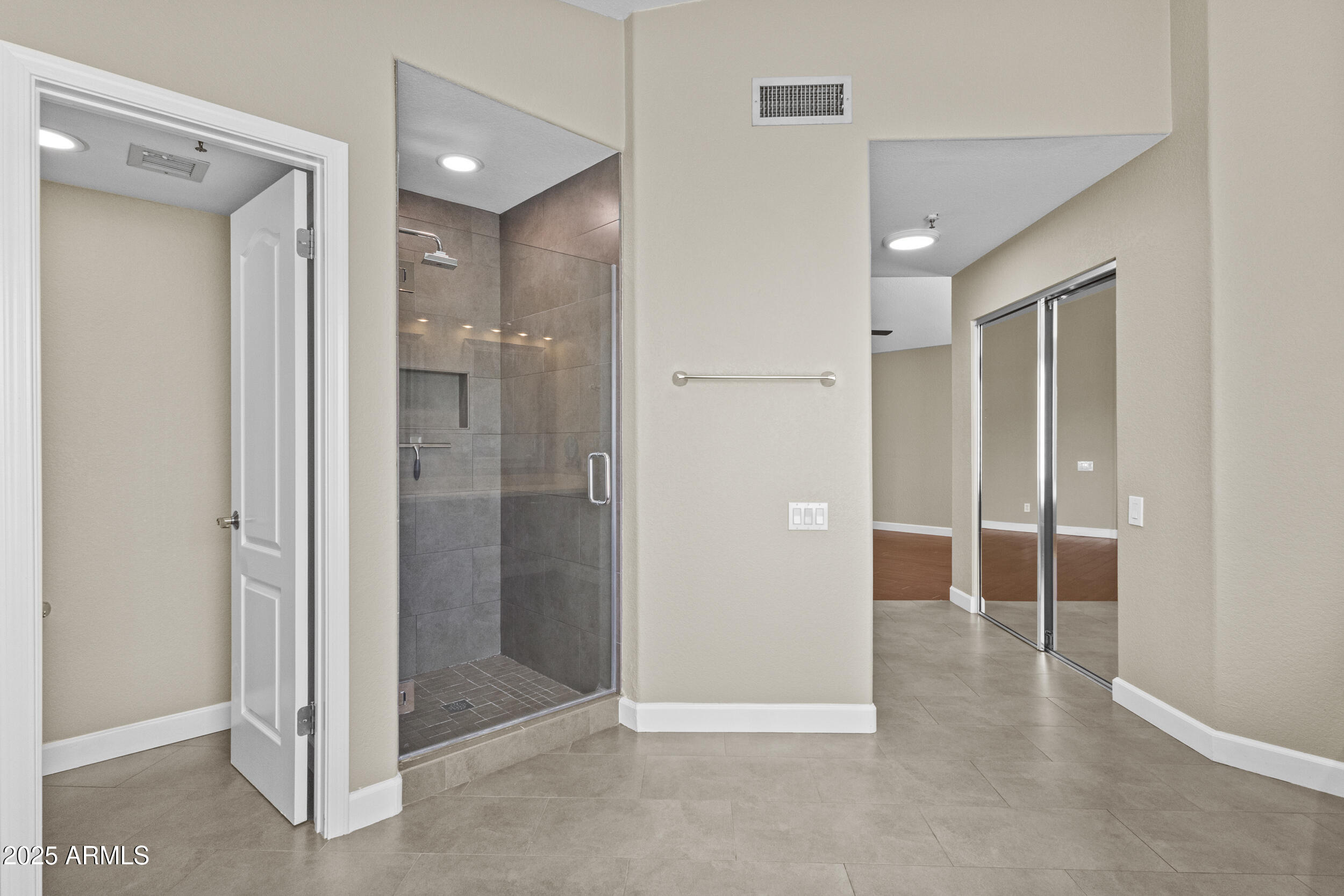 9057 E PINE VALLEY Road