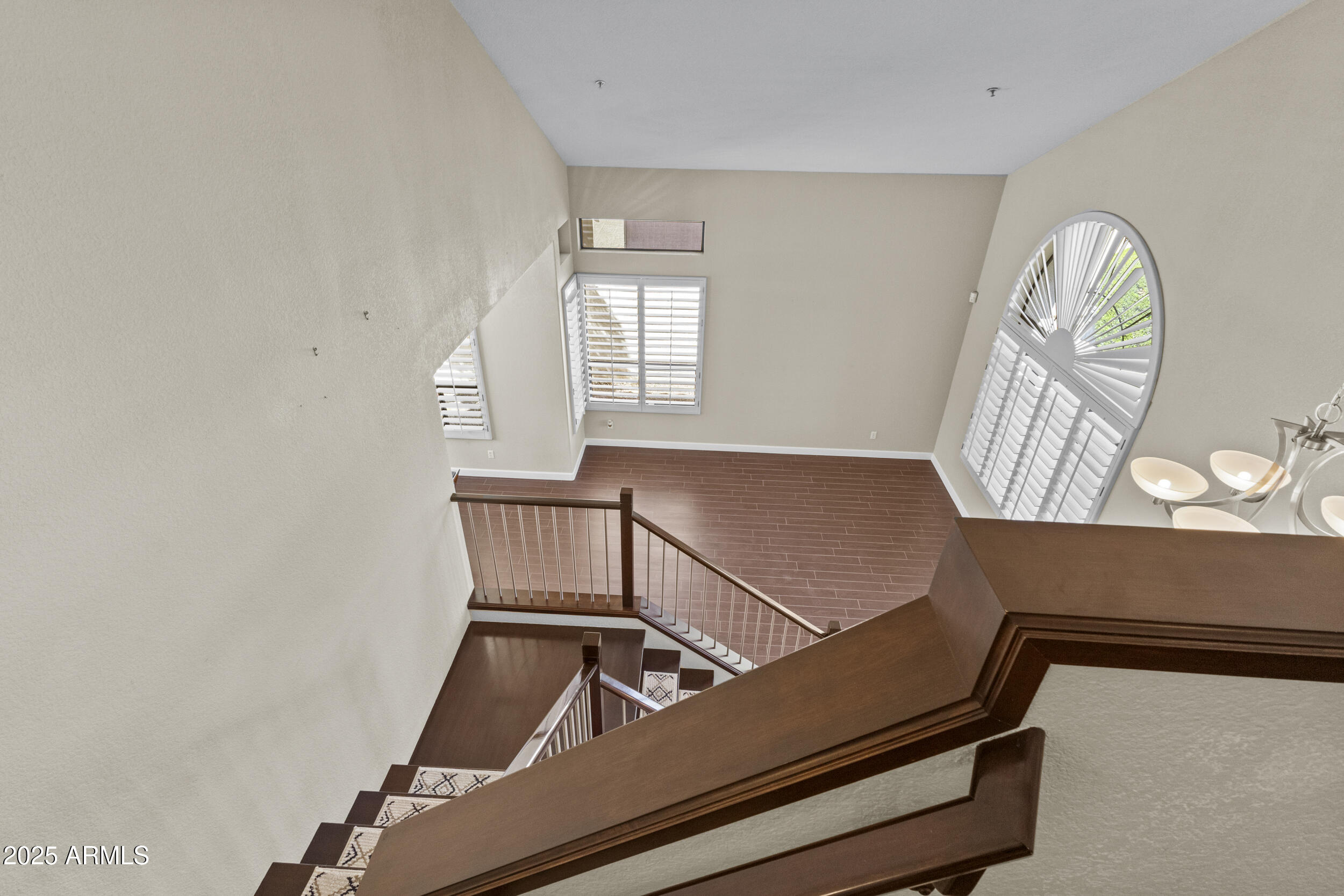 9057 E PINE VALLEY Road