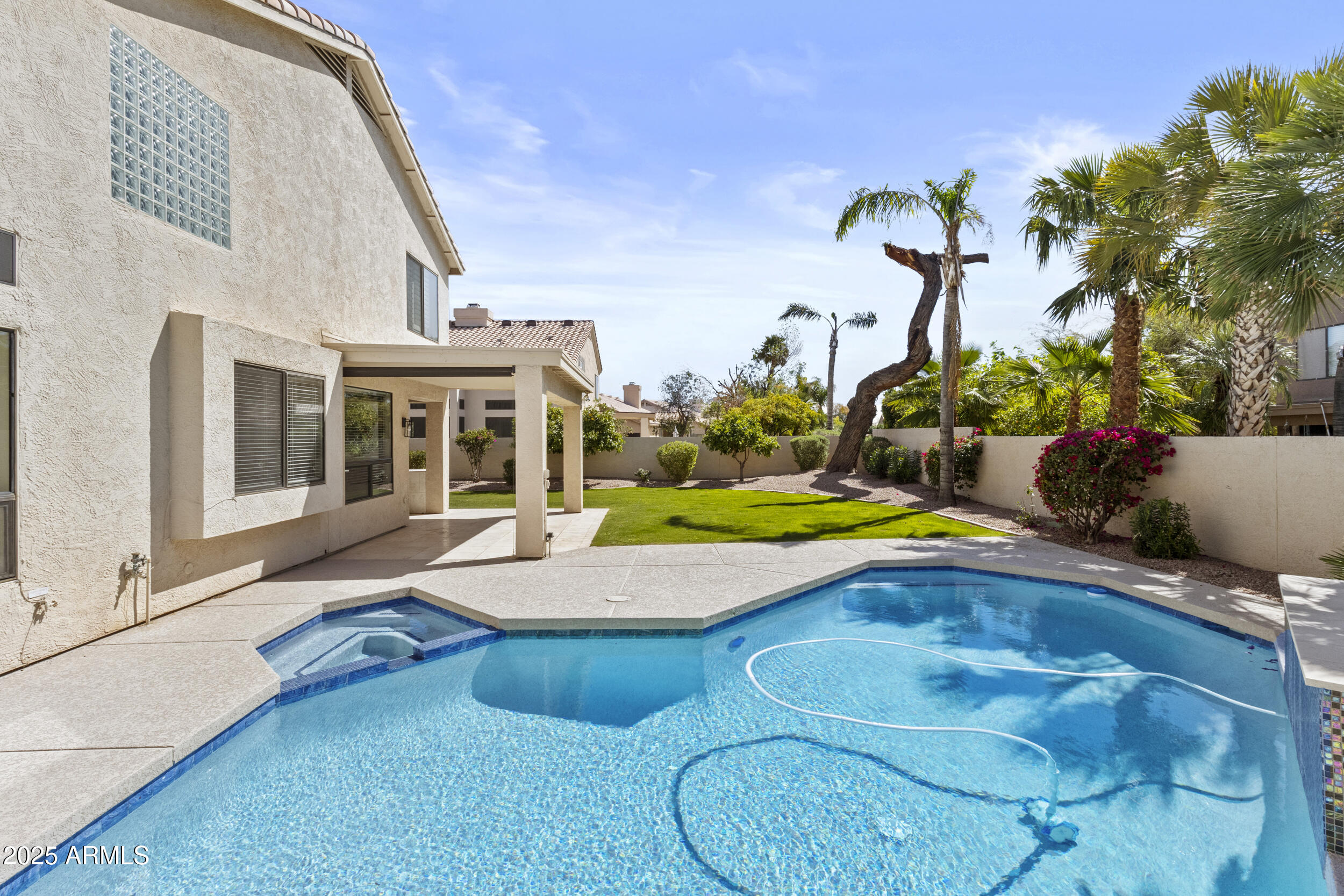 9057 E PINE VALLEY Road