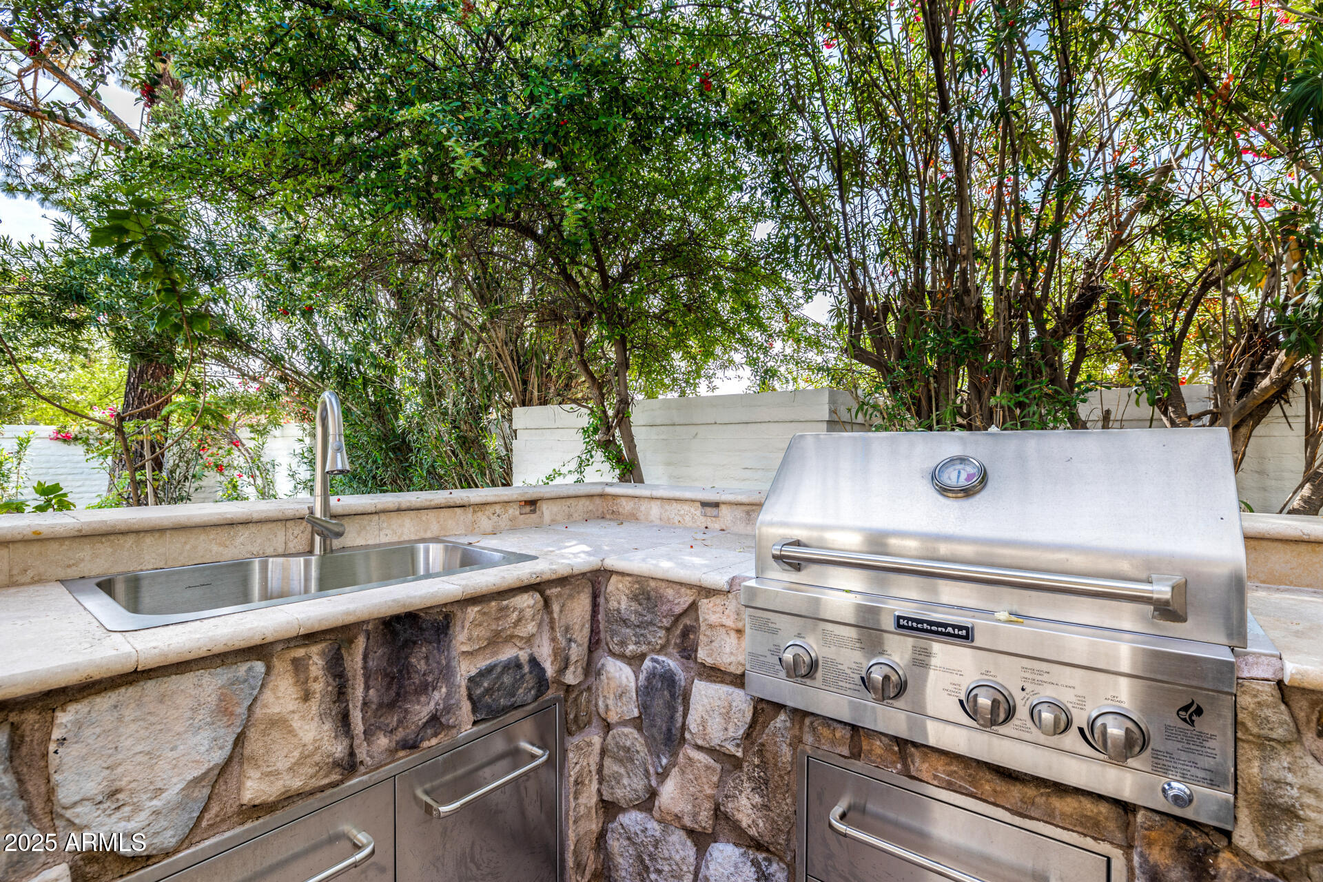 10404 N 106TH Place