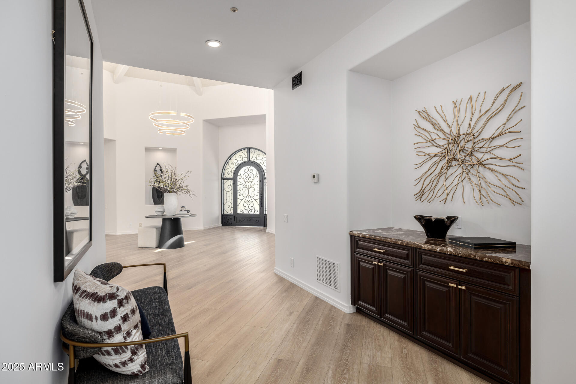 10404 N 106TH Place