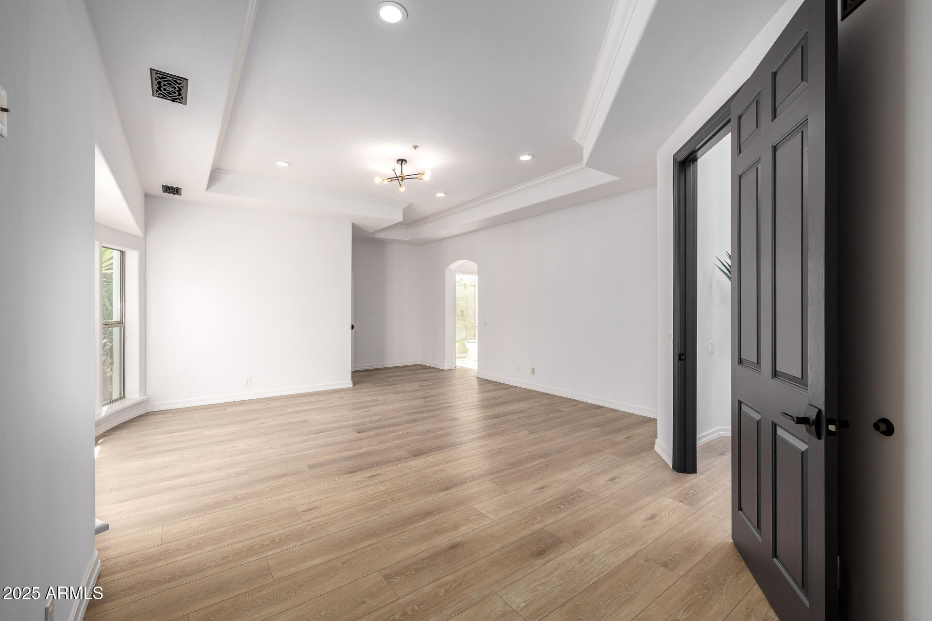 10404 N 106TH Place