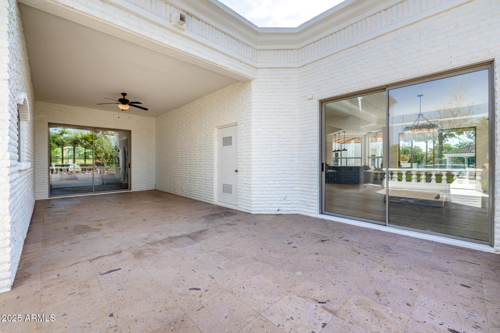 10404 N 106TH Place