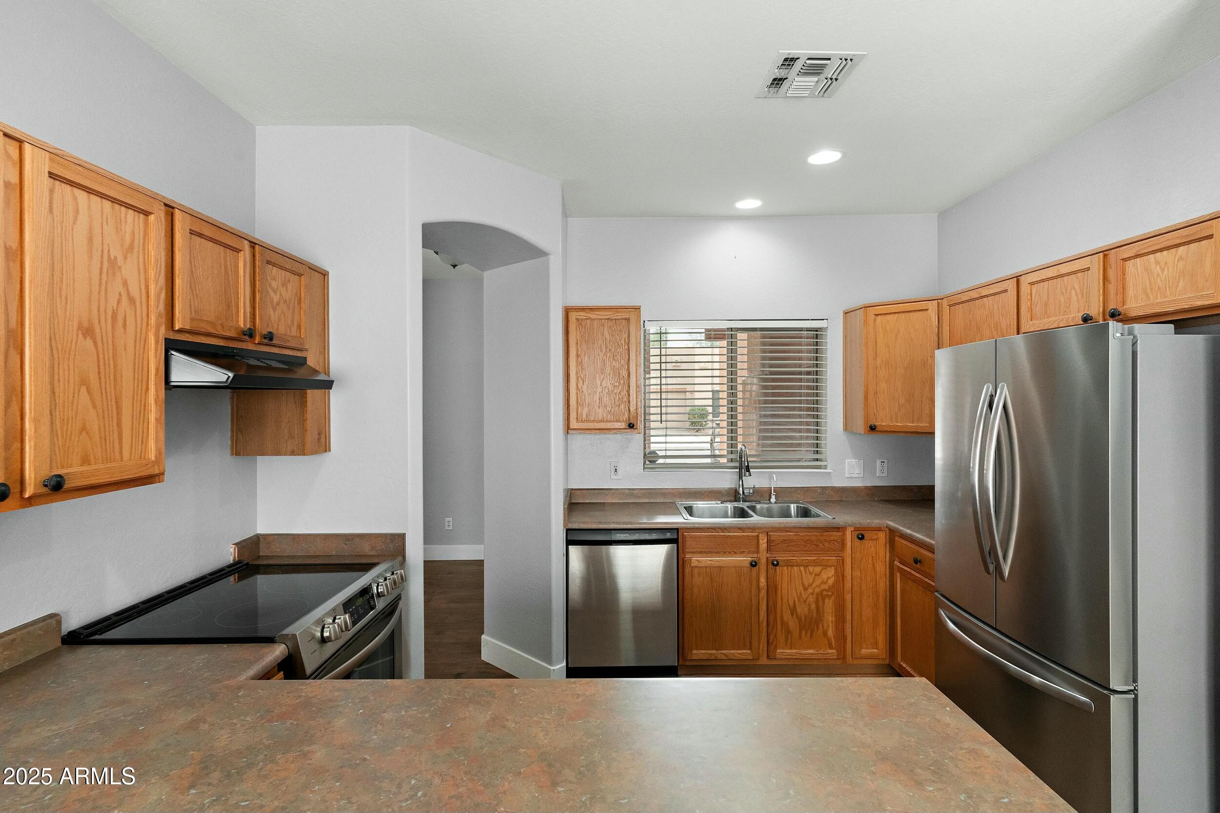 1650 S CRISMON Road 6