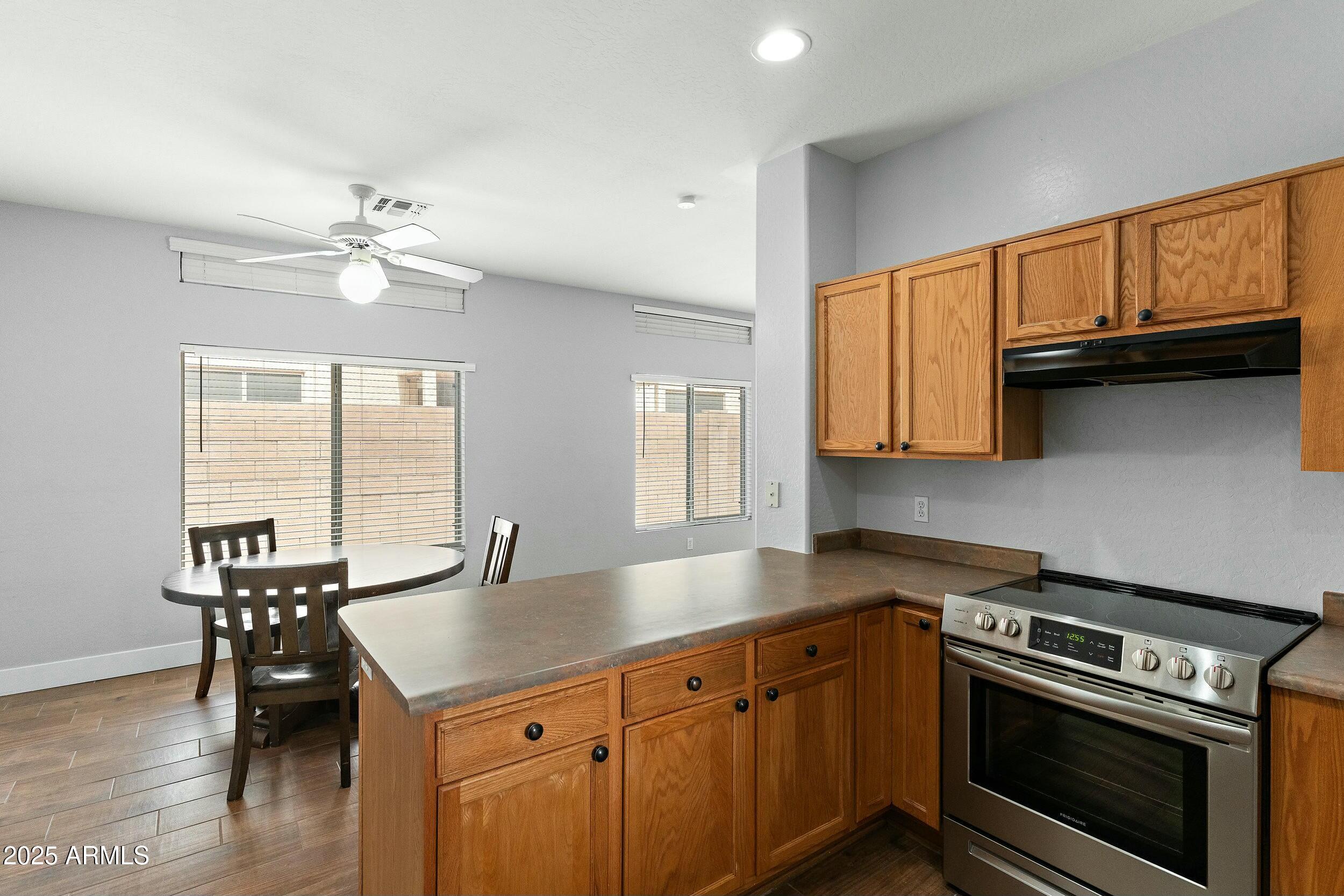 1650 S CRISMON Road 6