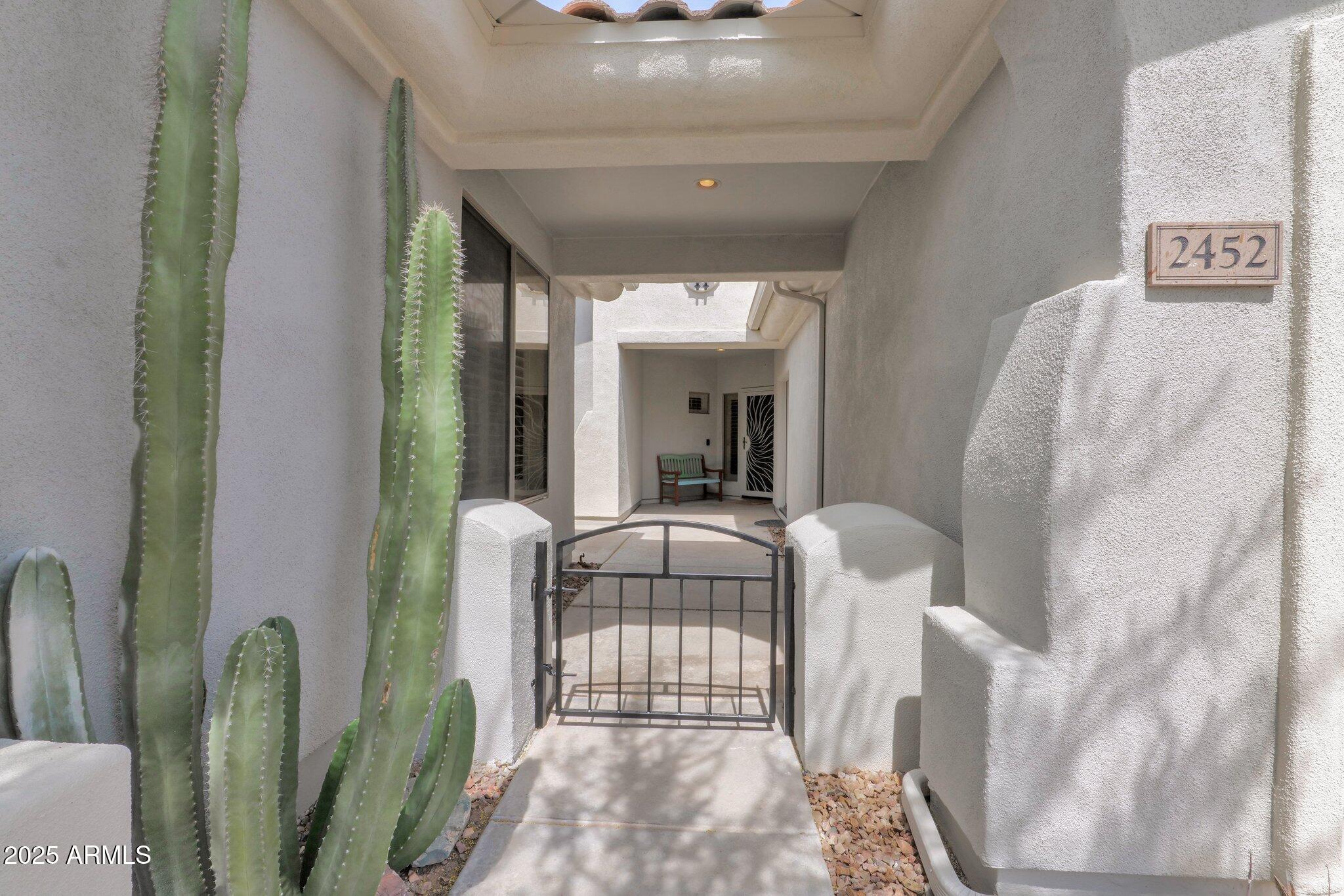 2452 W Muirfield Drive