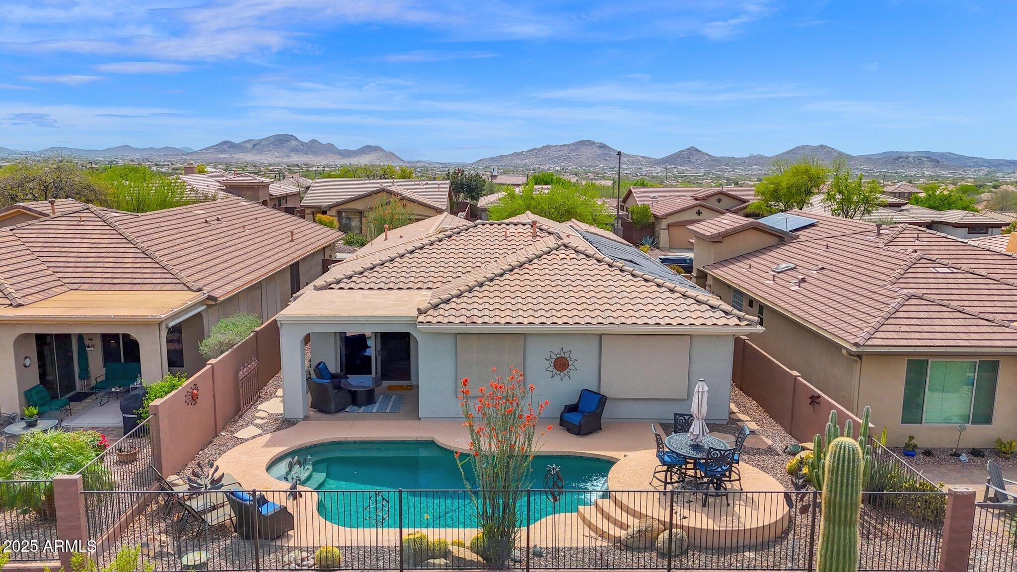 2452 W Muirfield Drive