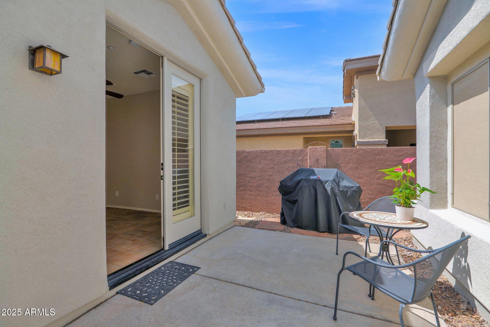 2452 W Muirfield Drive